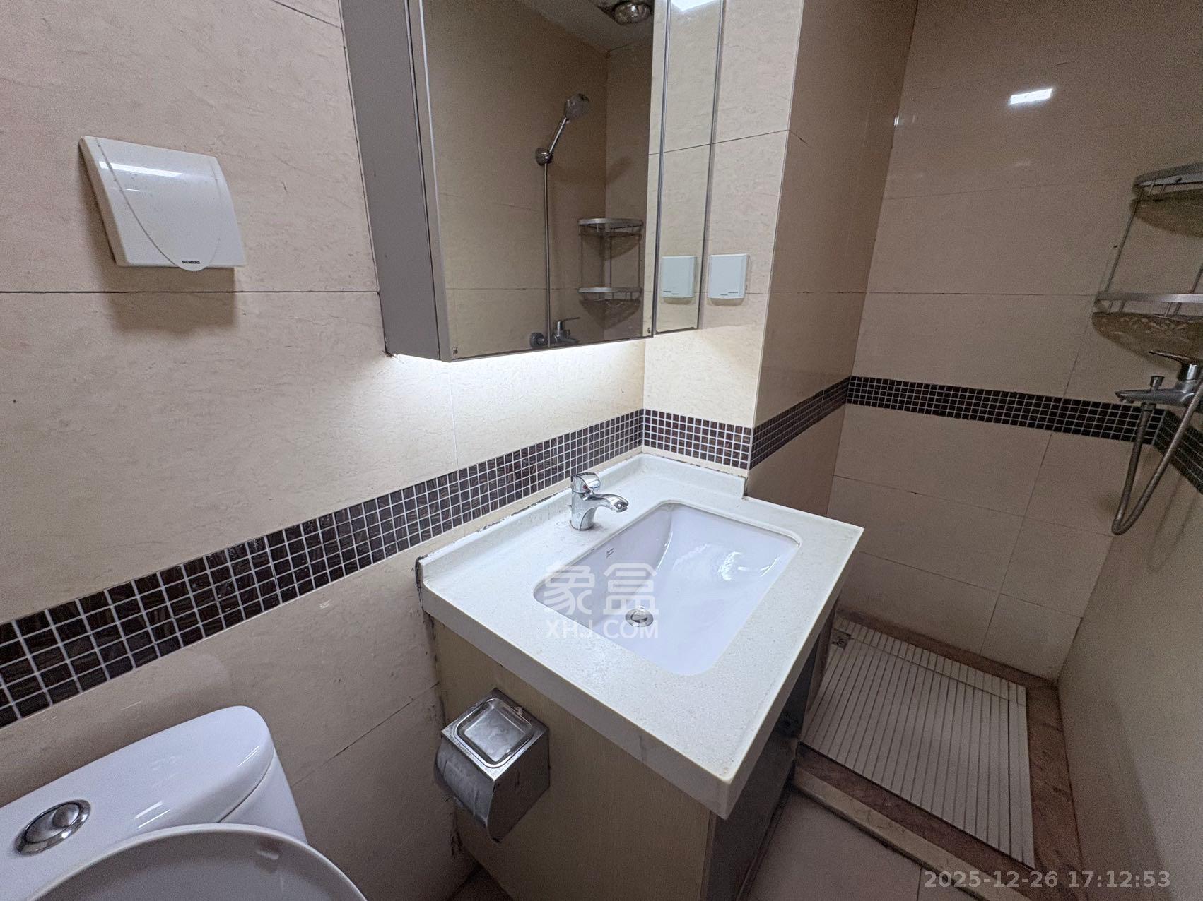 旭辉御府   42.0㎡      1300.0元/月室内图