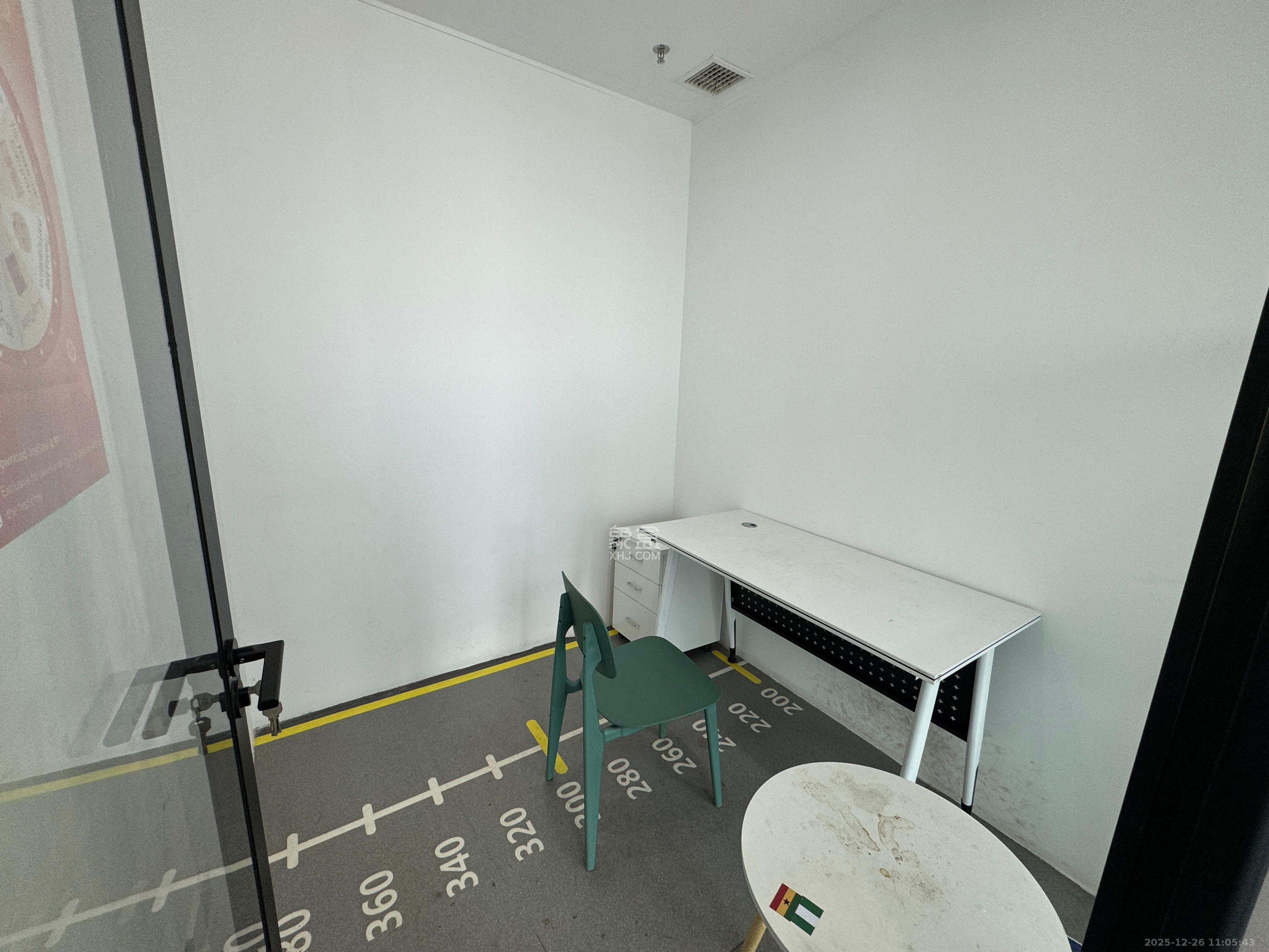 东盈商业广场（华泉城市广场）   250.0㎡      12800.0元/月室内图