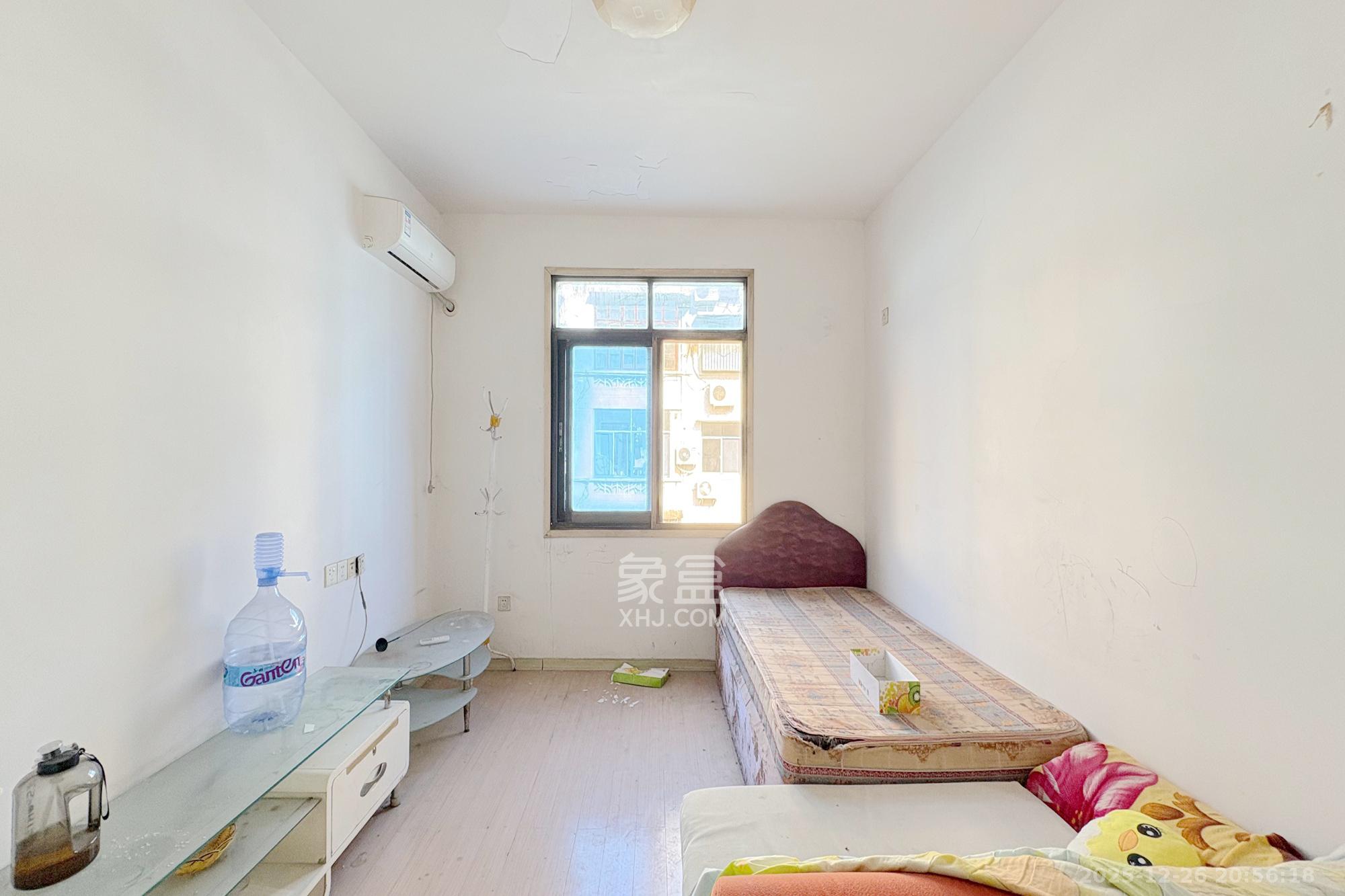 向韶村  2室2厅1卫    42.0万