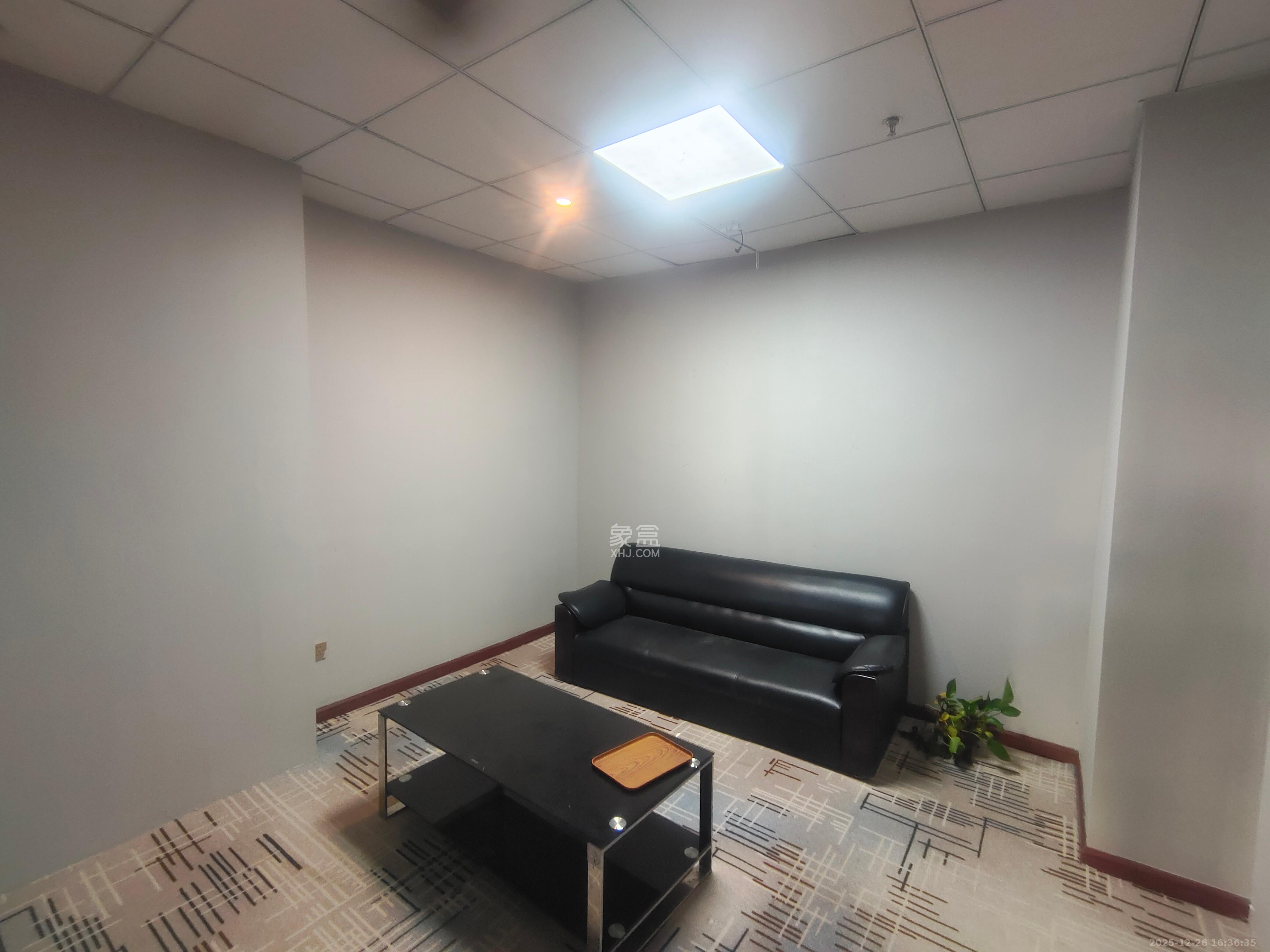 奥克斯缔壹城   260.0㎡      8000.0元/月室内图