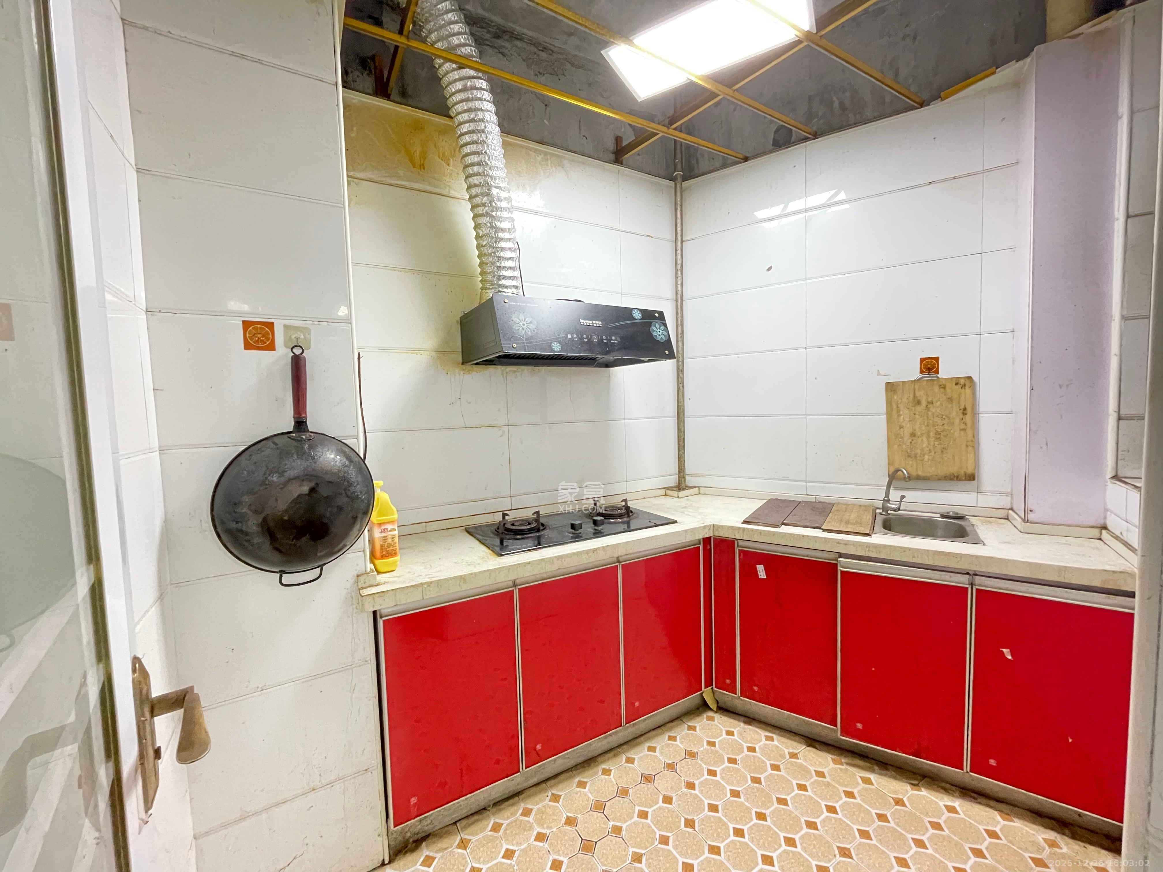 湘江世纪城瑞江苑  3室1厅1卫    1500.0元/月室内图