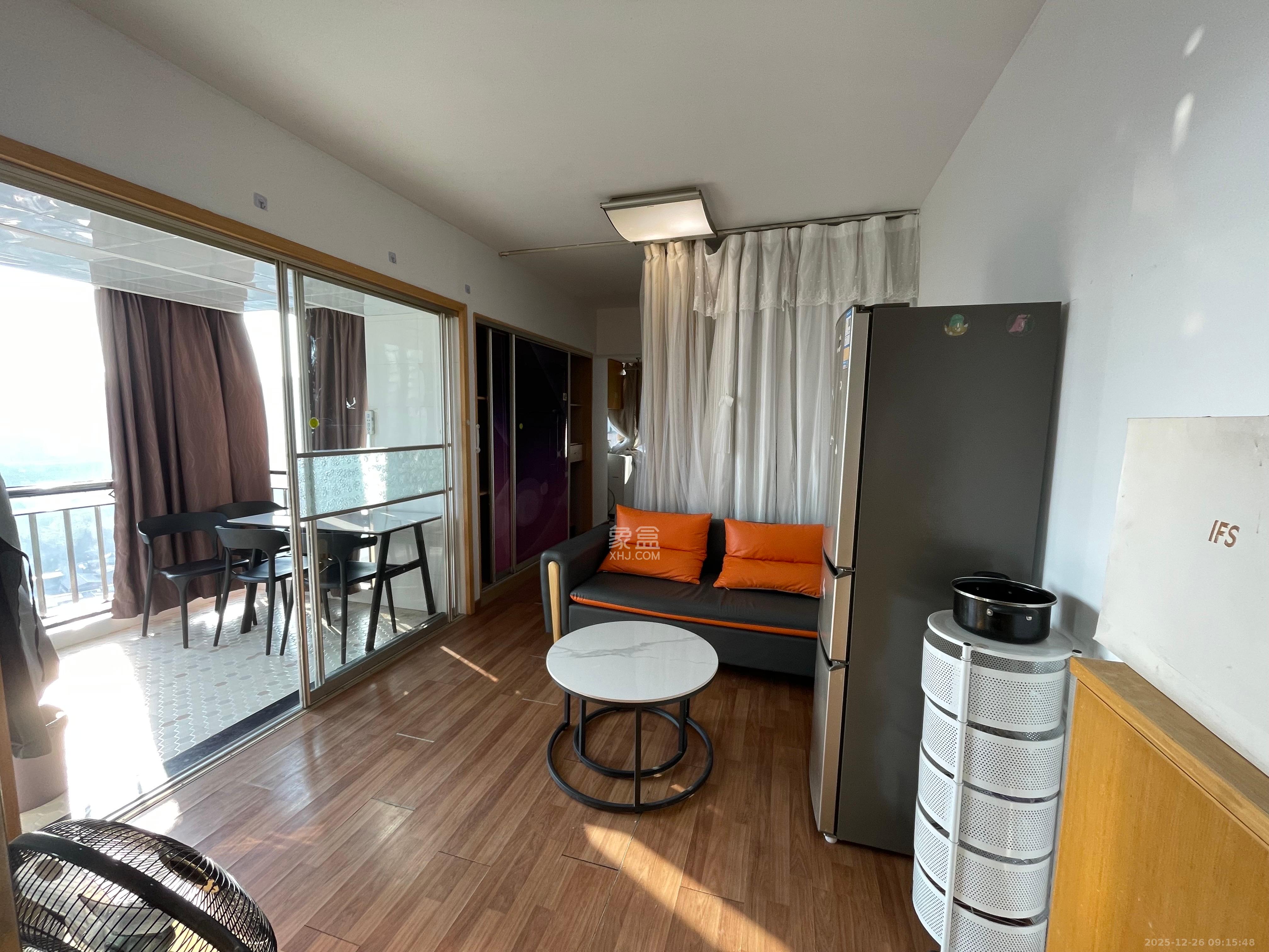 印象天心  1室1厅1卫    2000.0元/月