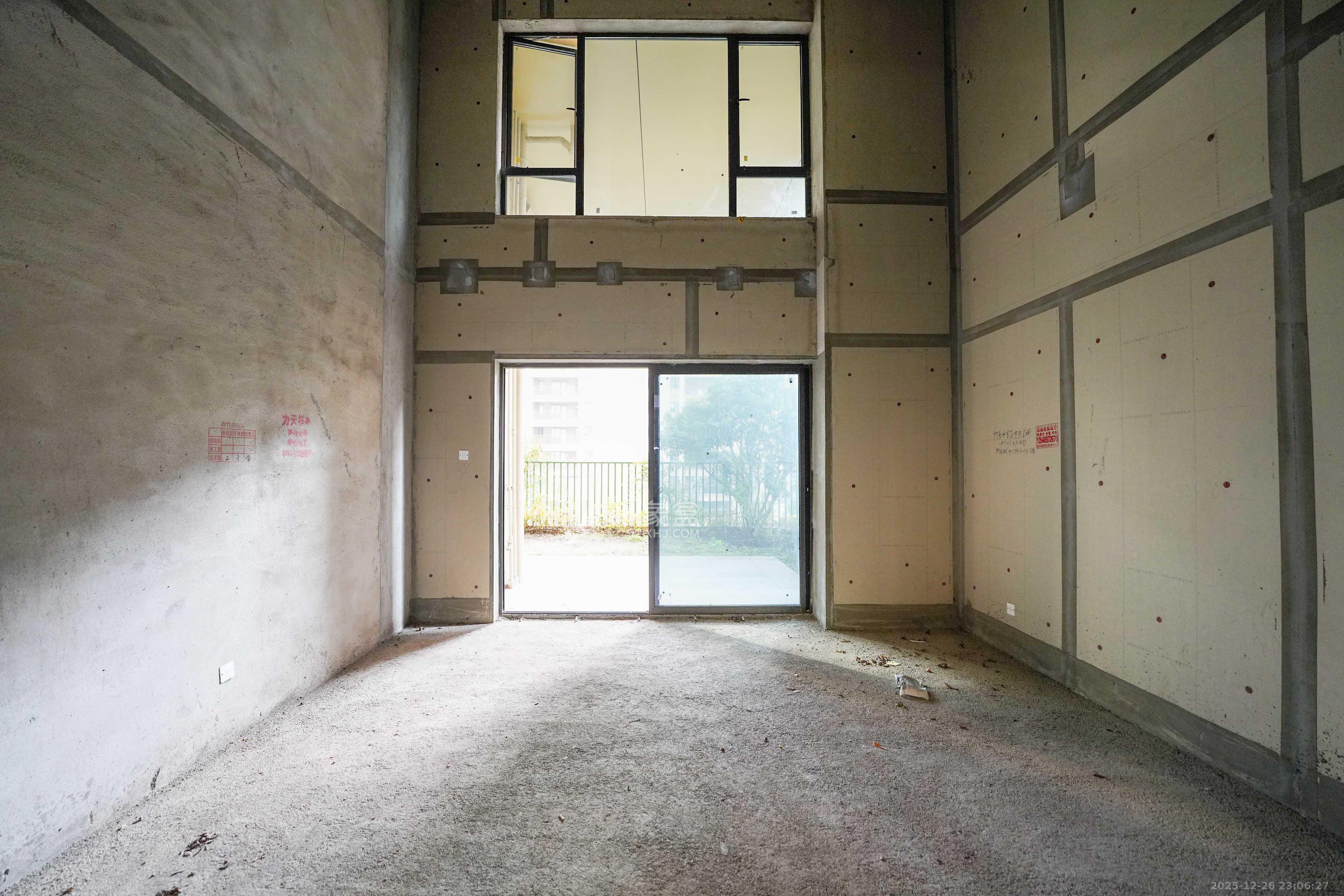 福天藏郡院子  5室2厅3卫    136.0万