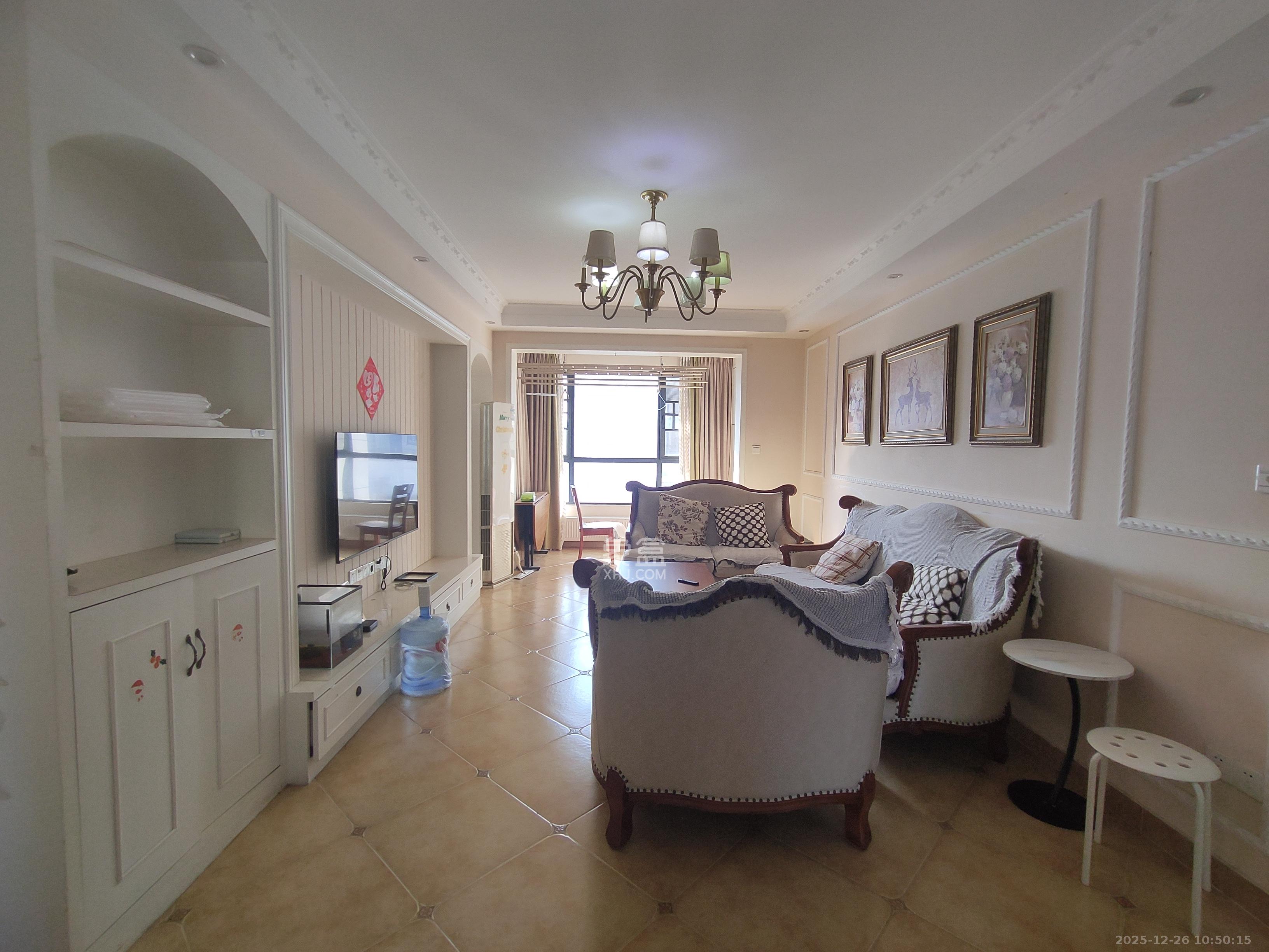 中国铁建梅溪青秀一期  3室2厅1卫    2800.0元/月