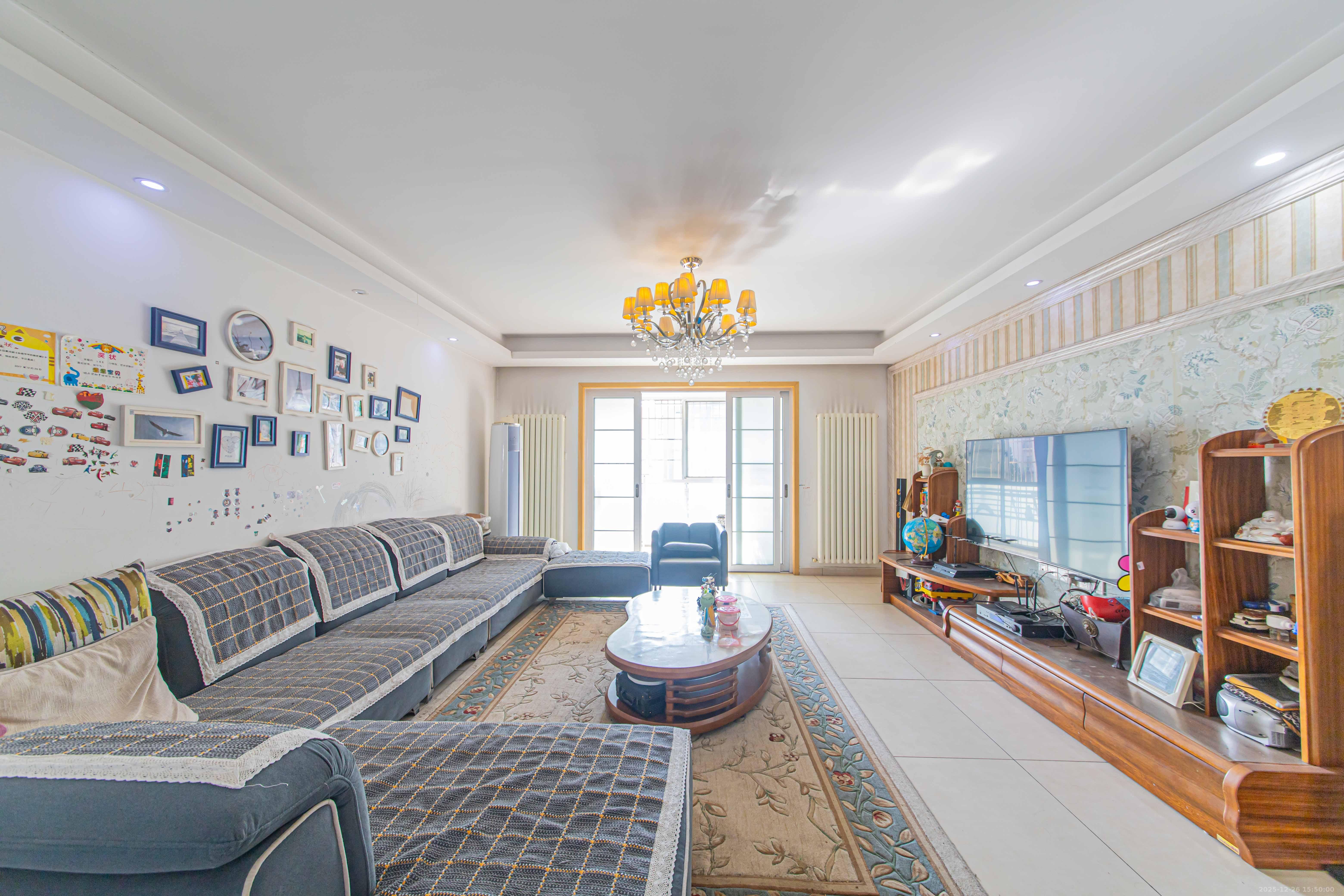 九峰小区（一二三四区）  5室2厅2卫    406.0万