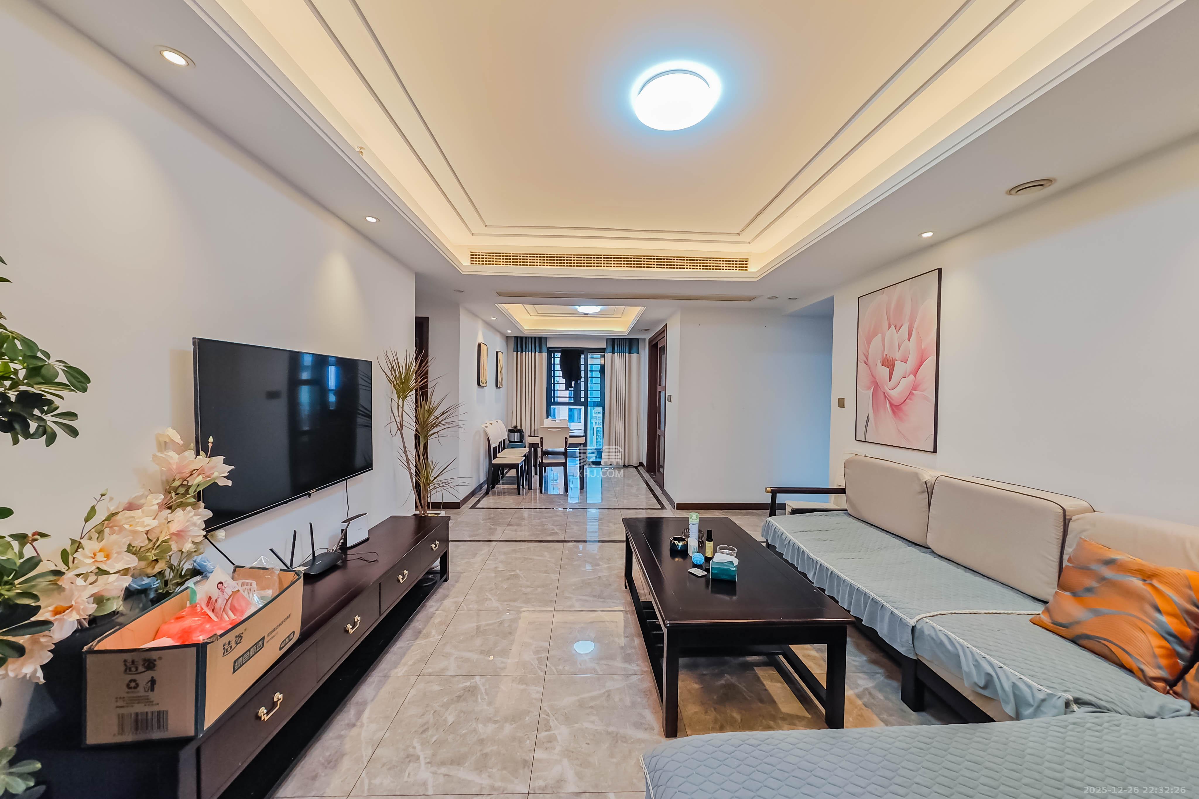 绿地长沙城际空间站（绿地新里佳苑）  4室2厅2卫    152.0万