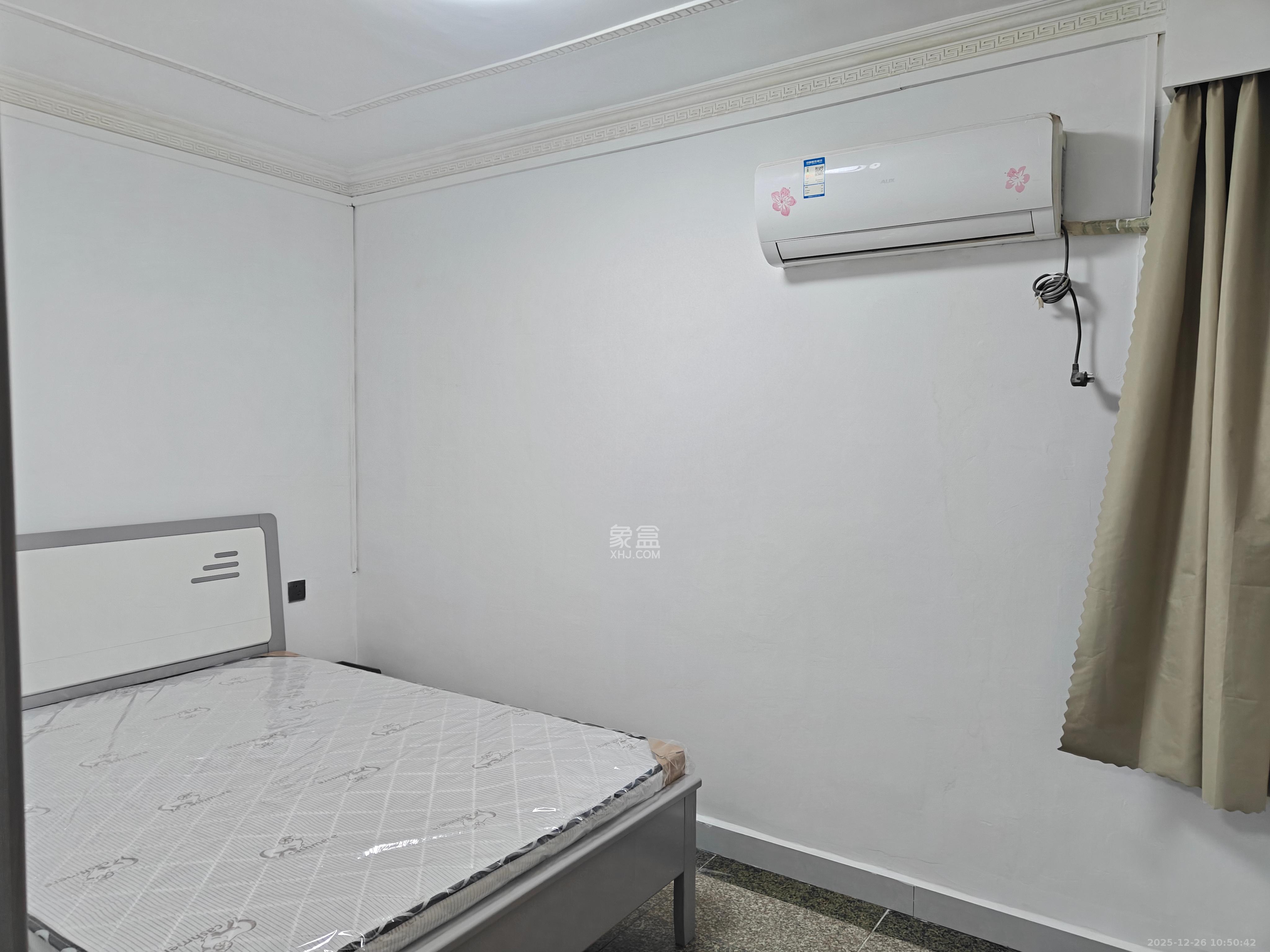 燕子岭散盘  2室1厅1卫    1400.0元/月