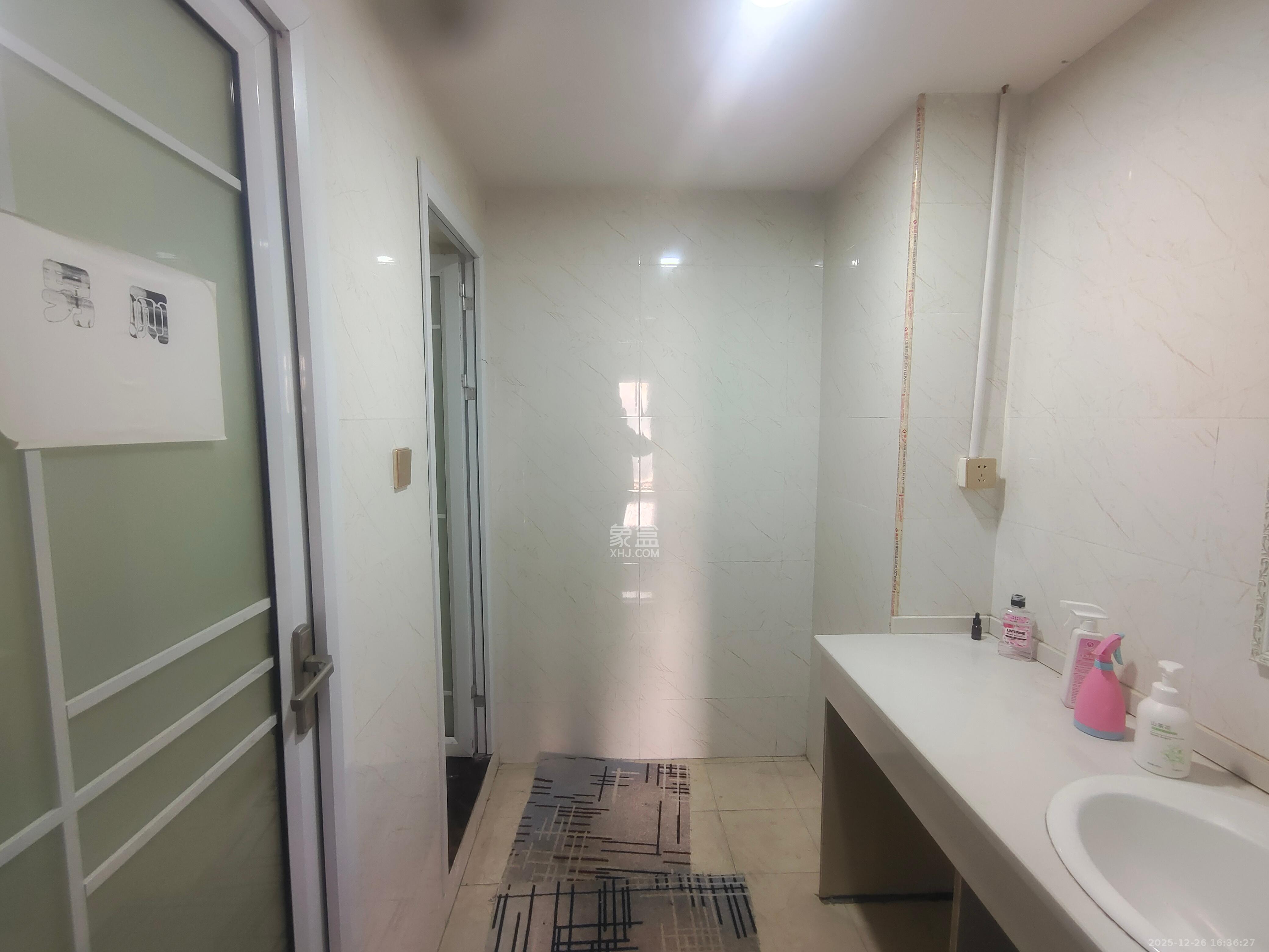 奥克斯缔壹城   260.0㎡      8000.0元/月室内图