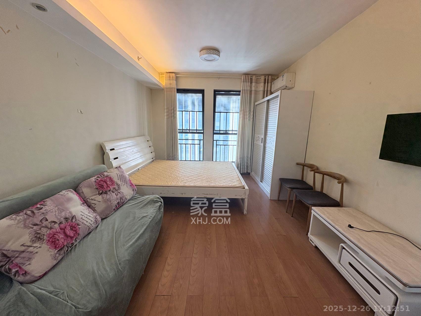 旭辉御府   42.0㎡      1300.0元/月