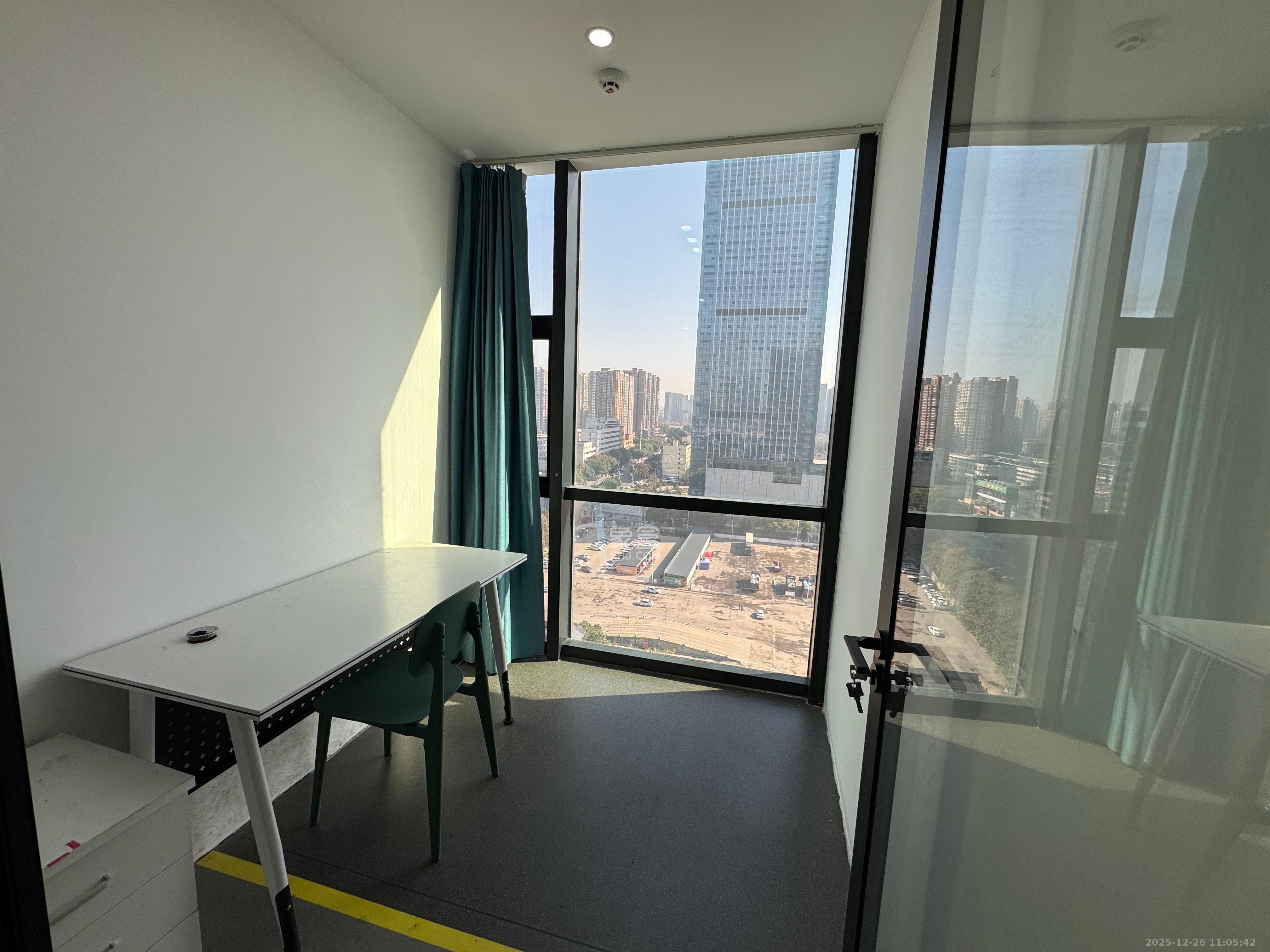 东盈商业广场（华泉城市广场）   250.0㎡      12800.0元/月室内图