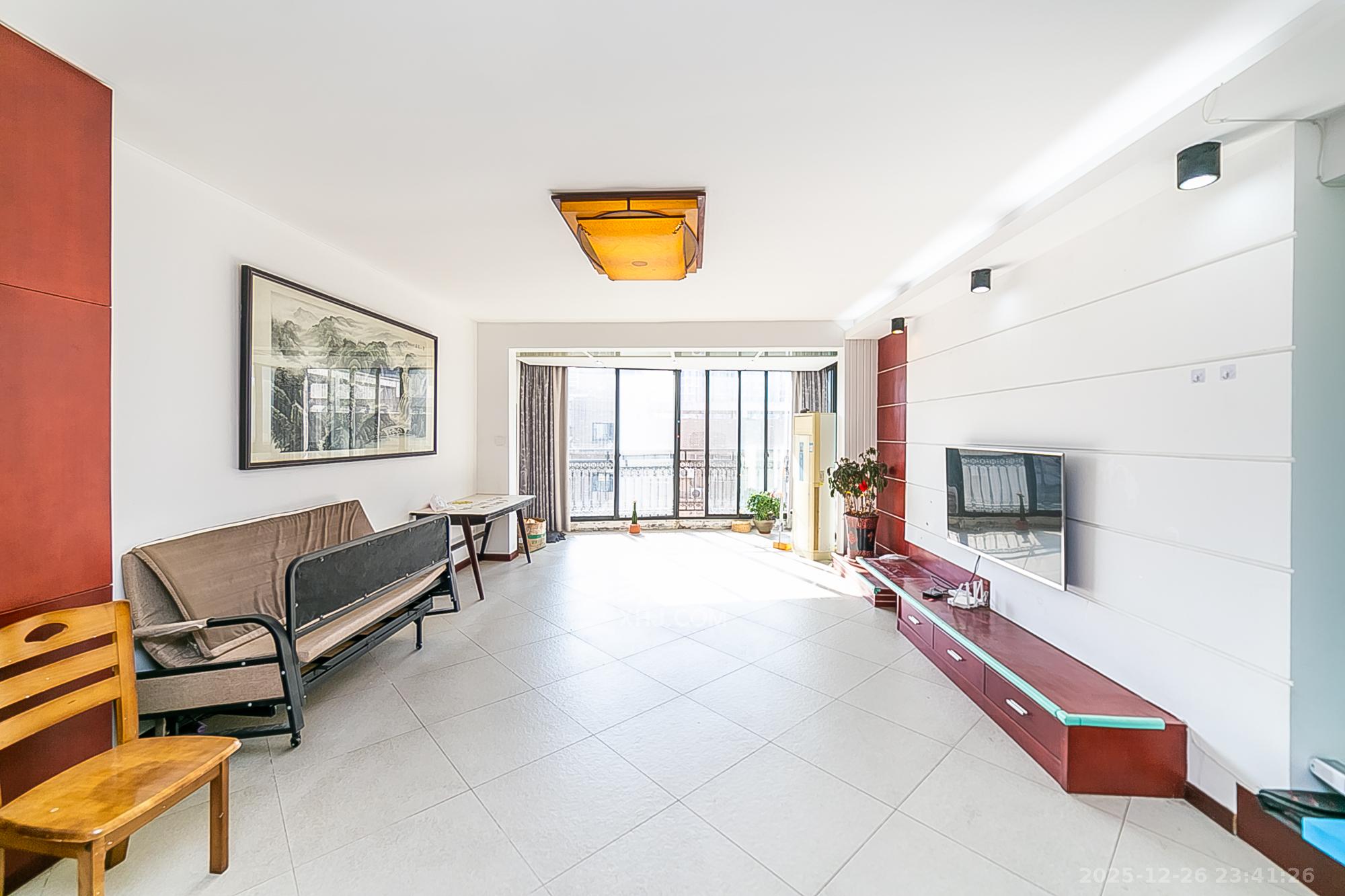 湘水一城(一期)  3室2厅2卫    95.0万