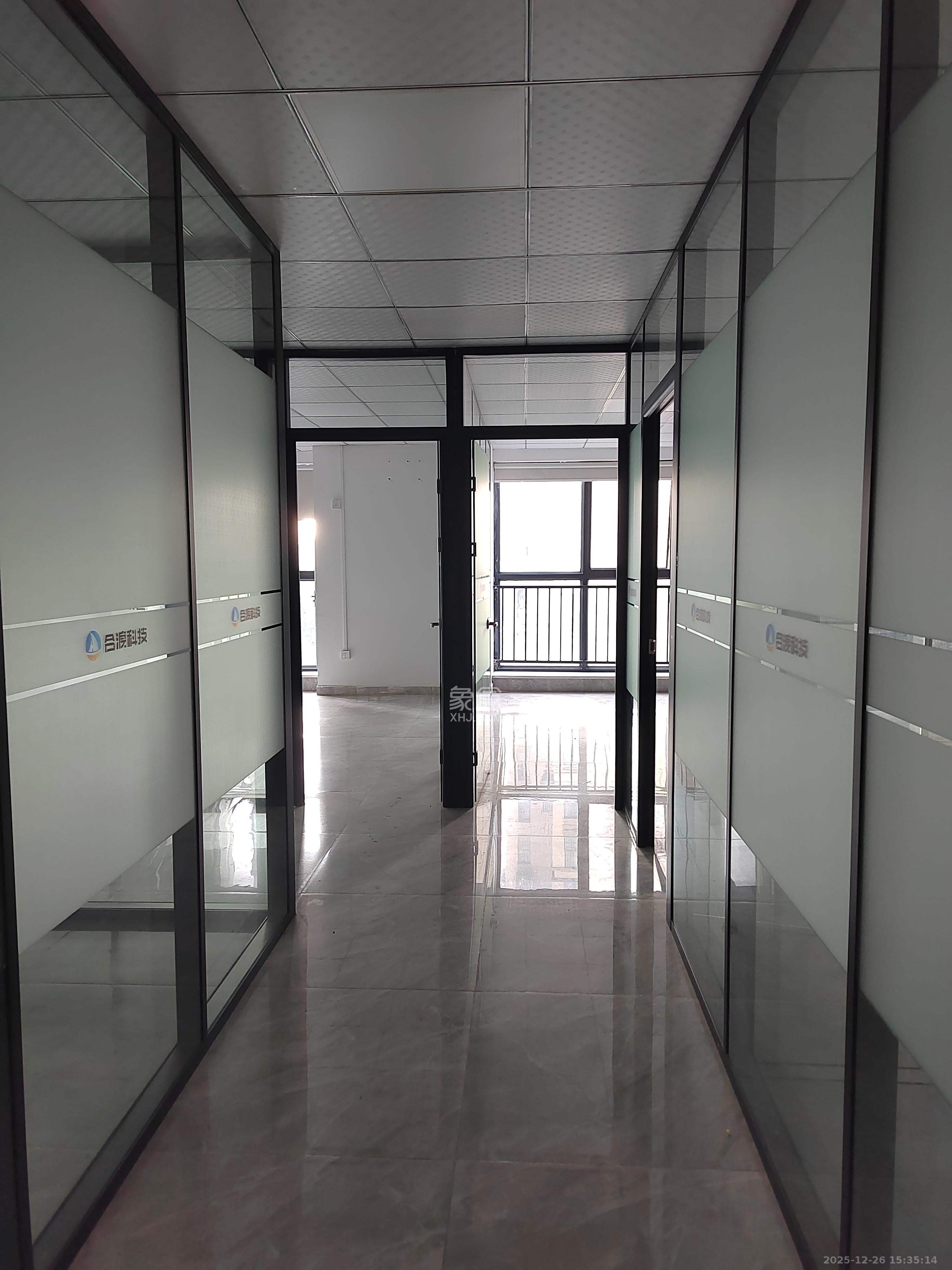 洋湖创富中心   258.0㎡      7000.0元/月室内图