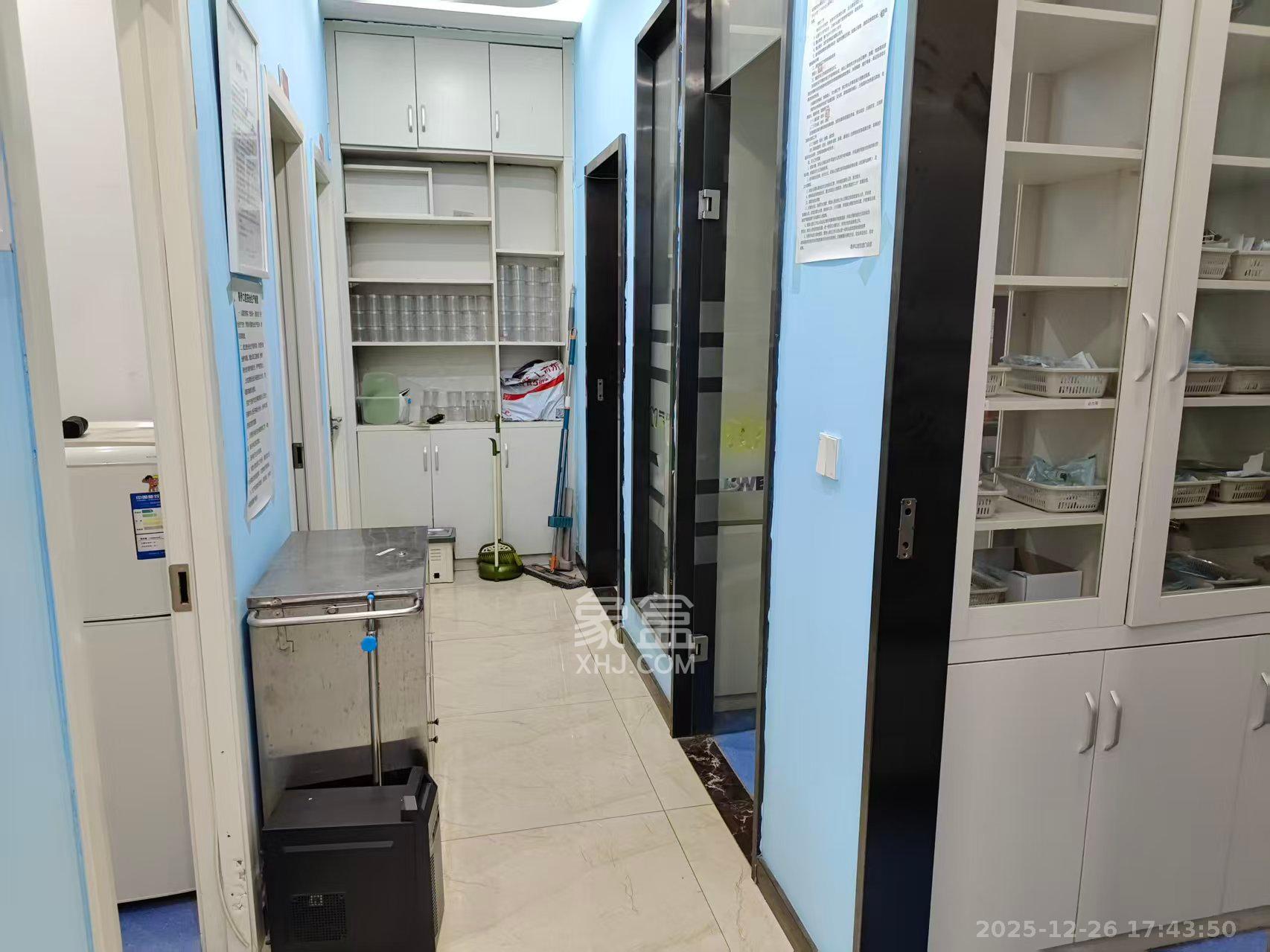 长房东郡   227.0㎡      23000.0元/月室内图