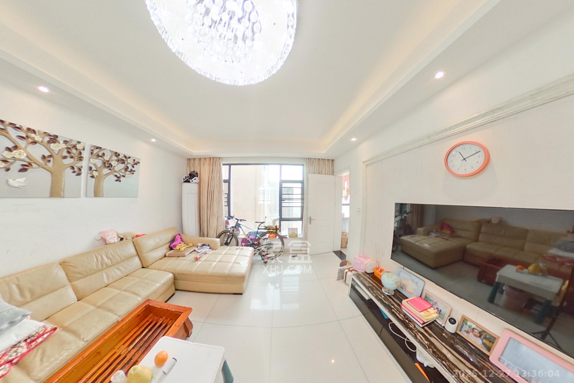 天元涉外景园B区  3室2厅2卫    78.0万