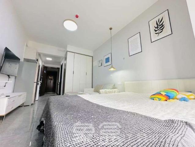 碧桂园城市之光  1室0厅1卫    1500.0元/月