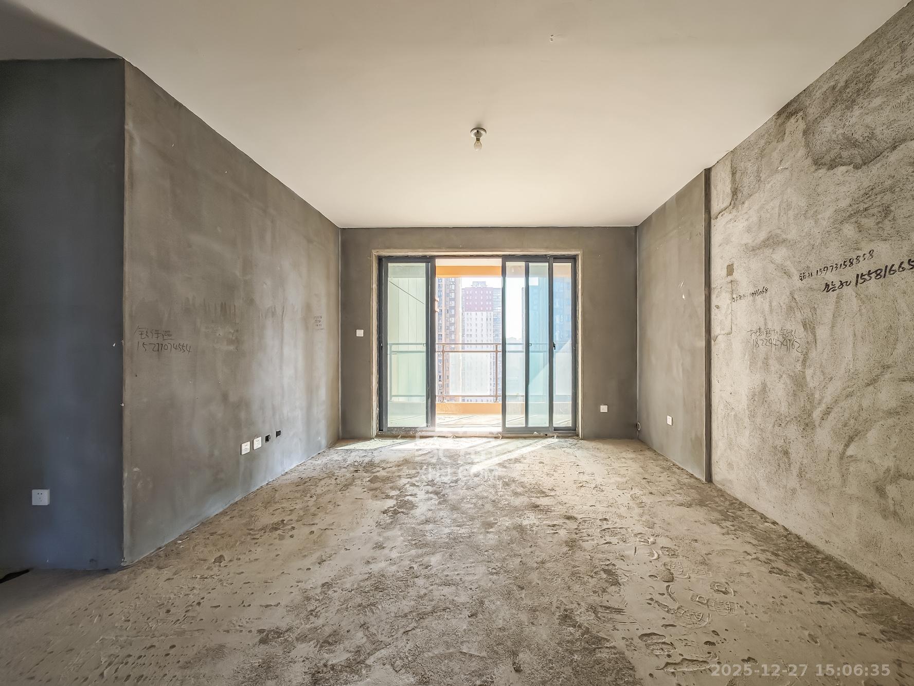 广泽上苑  4室2厅2卫    99.6万