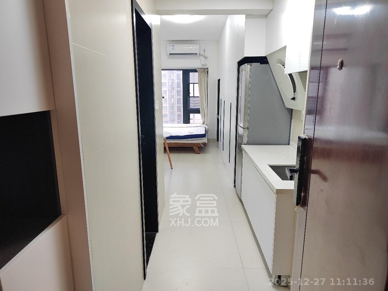 碧桂园城市之光  1室0厅1卫    1500.0元/月