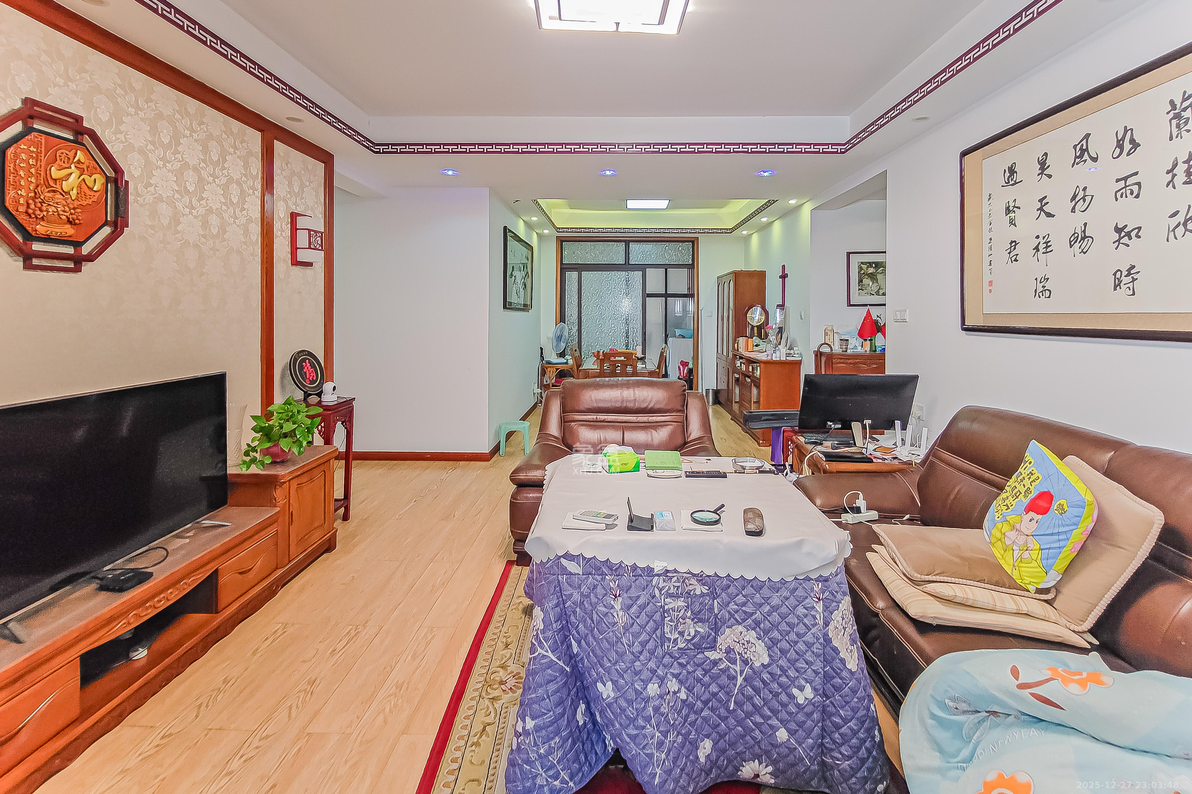 大鸿杰座  3室2厅2卫    170.0万