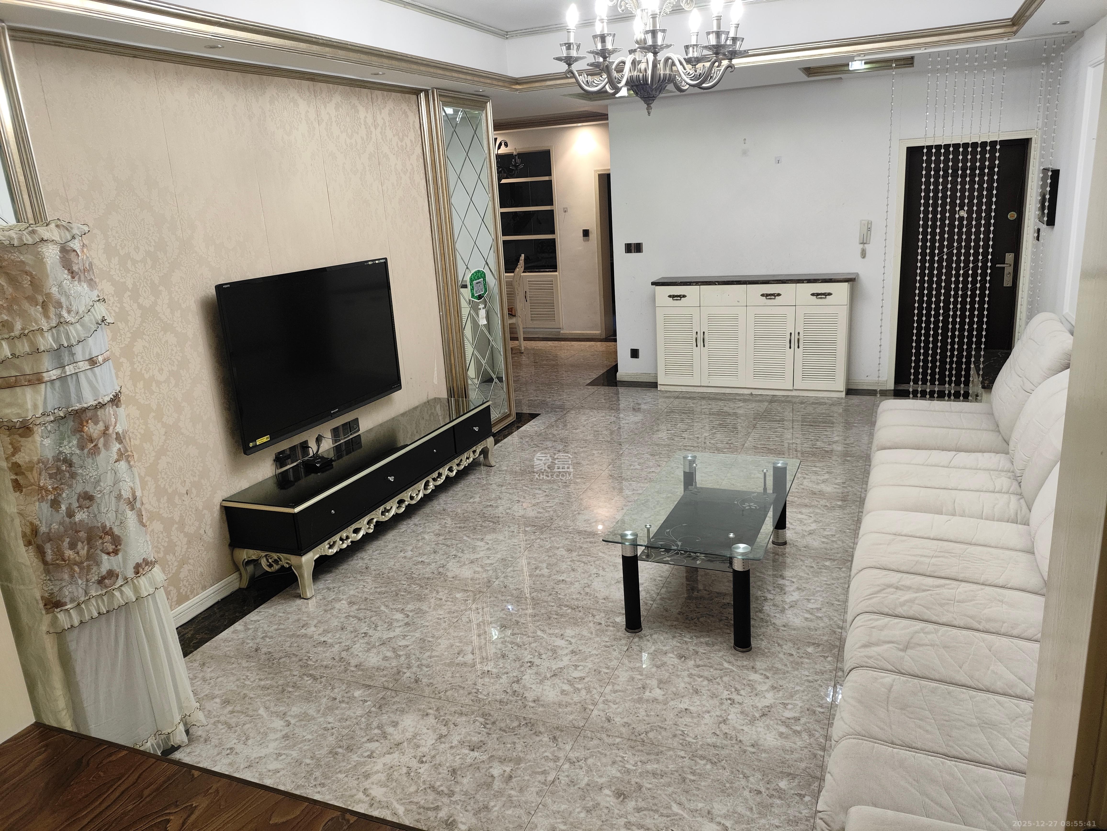 新锦源小区  3室2厅1卫    1450.0元/月