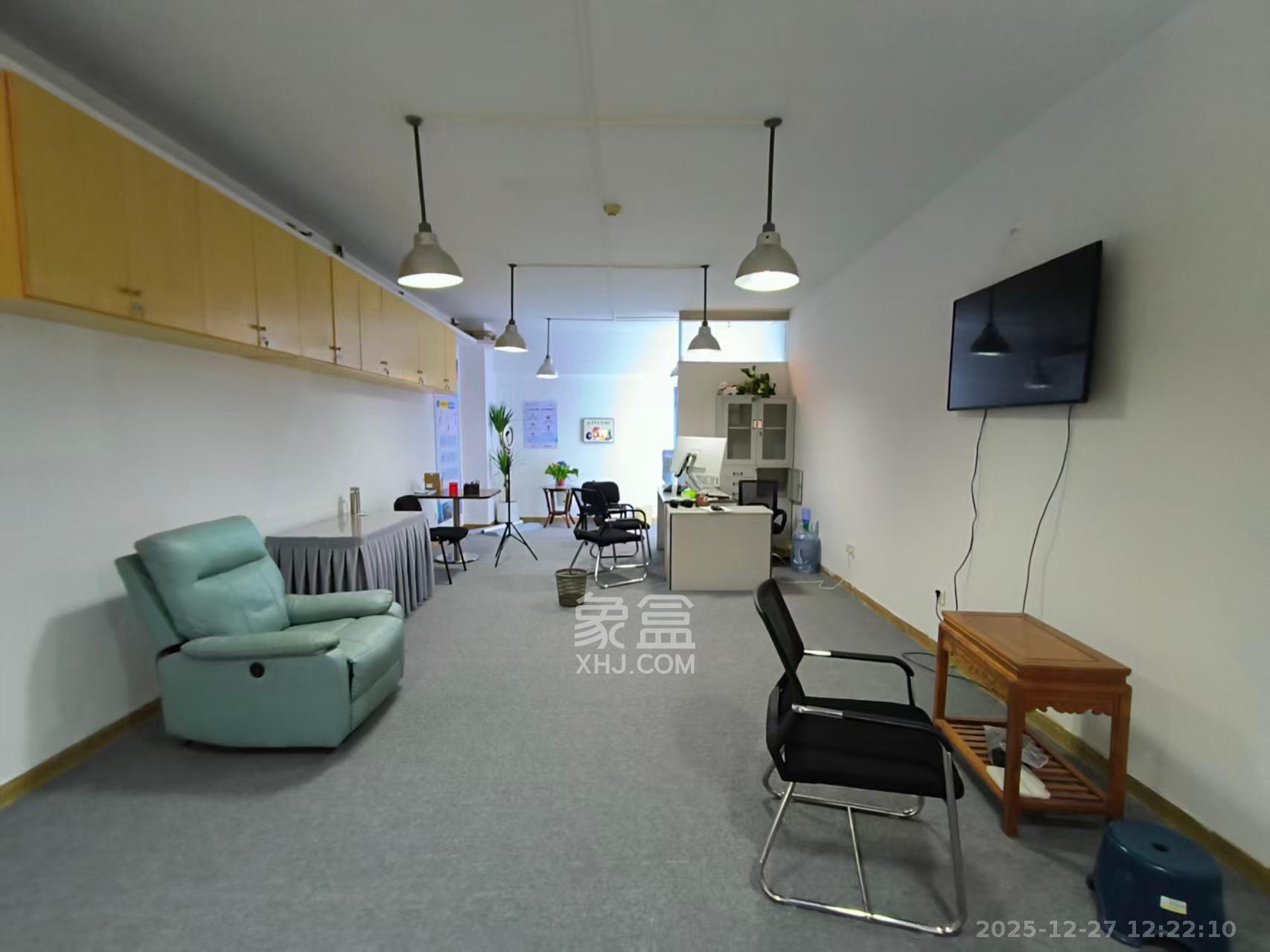 维一星城国际（写字楼）   59.67㎡      1600.0元/月