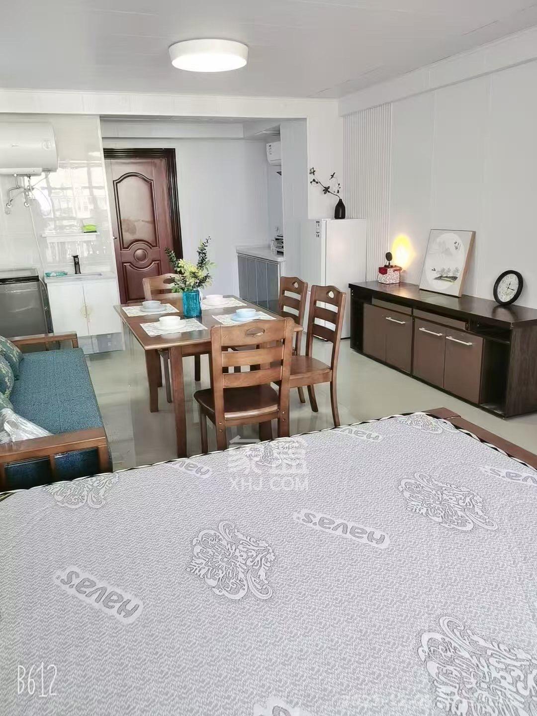 中瀚财富广场  1室1厅1卫    15.0万