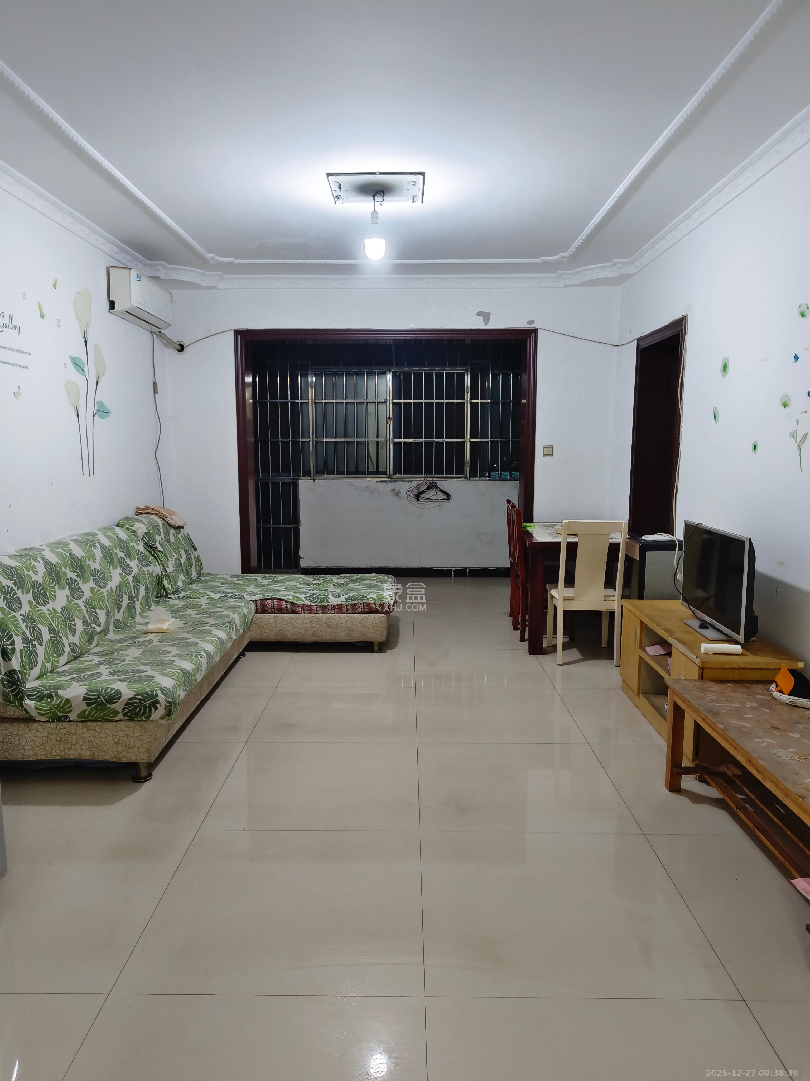 中国铁建国际城一期  3室2厅2卫    1400.0元/月