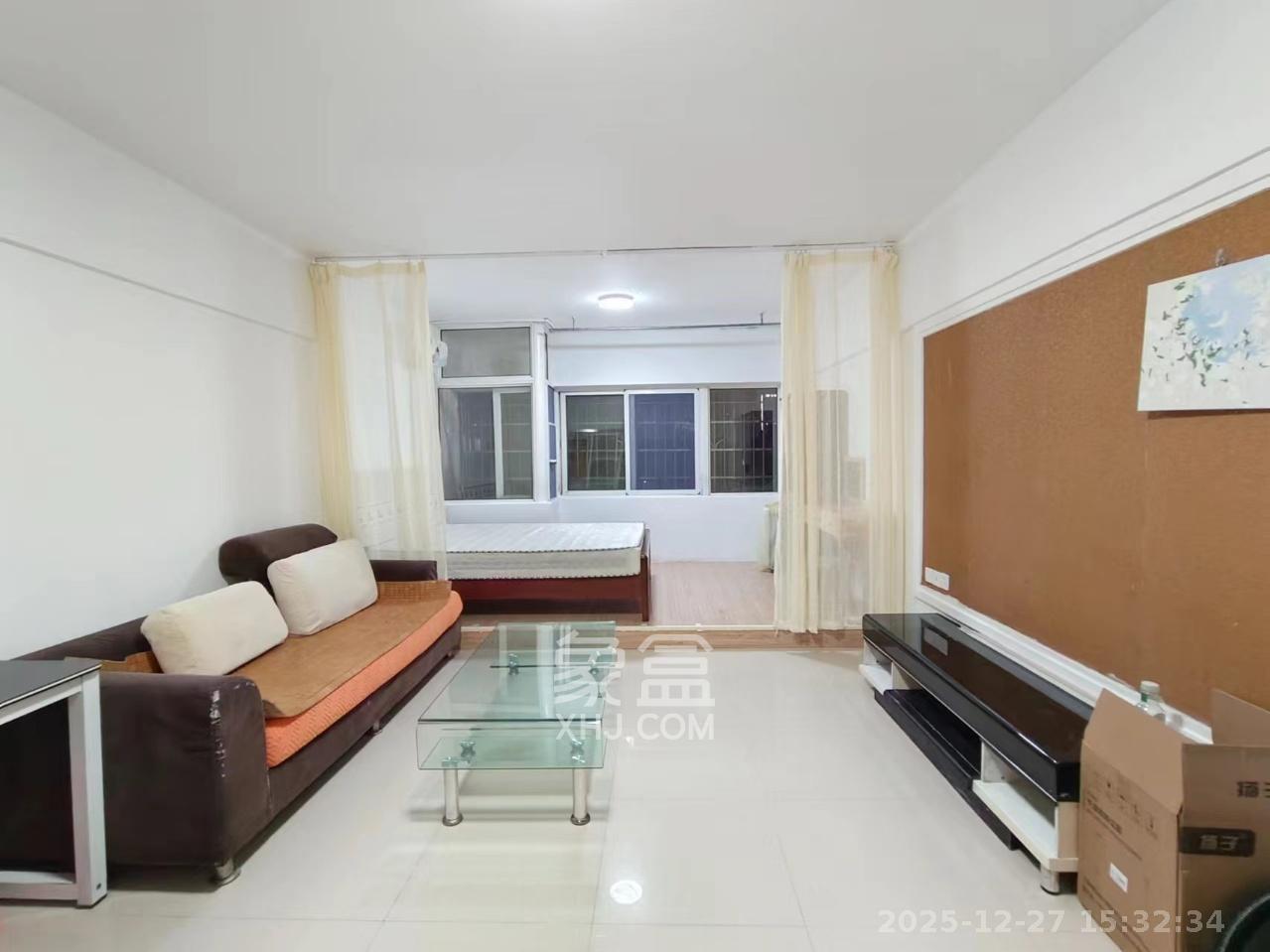 东方公寓  1室1厅1卫    1450.0元/月