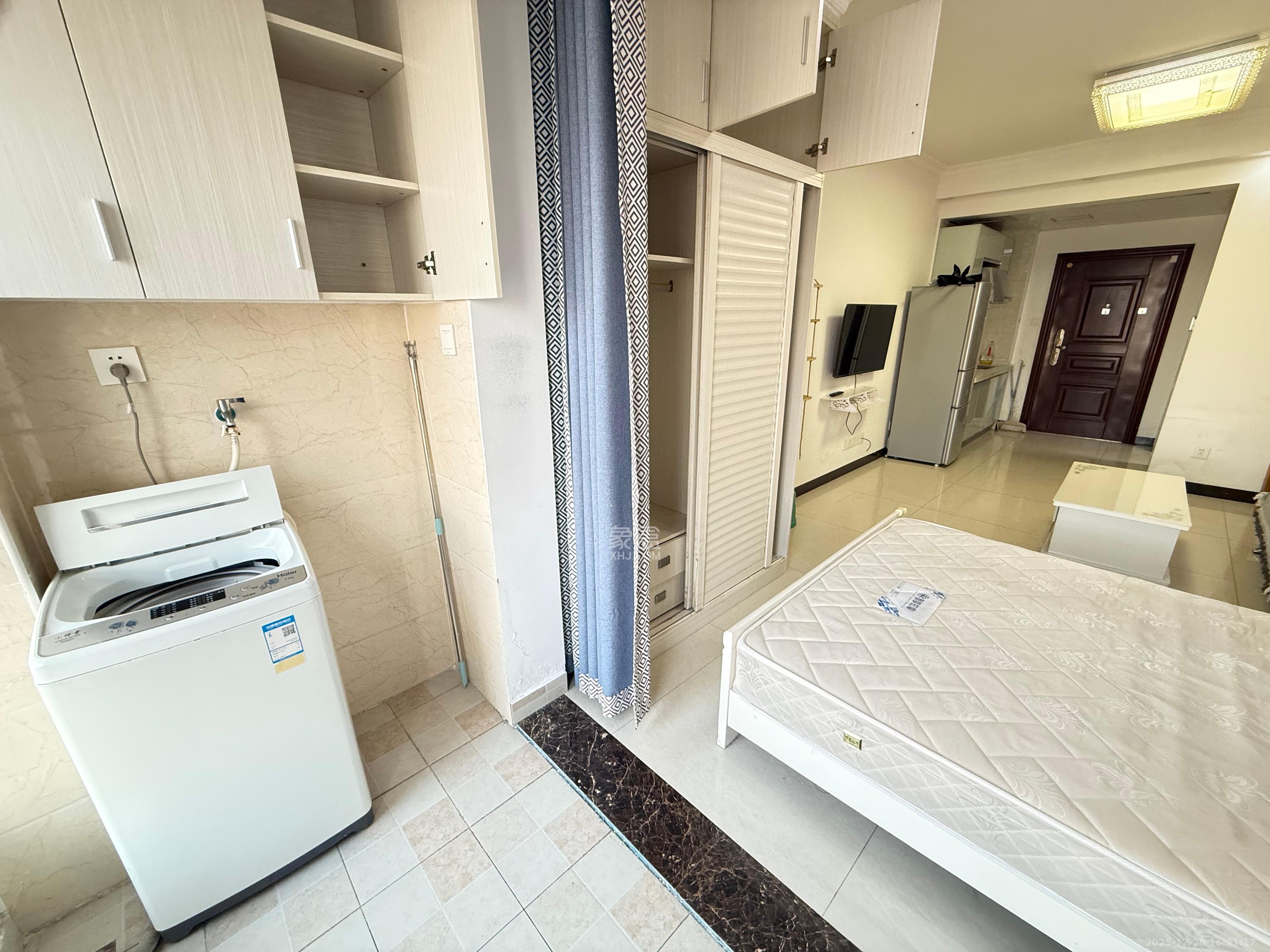 旭辉御府   41.75㎡      1300.0元/月室内图