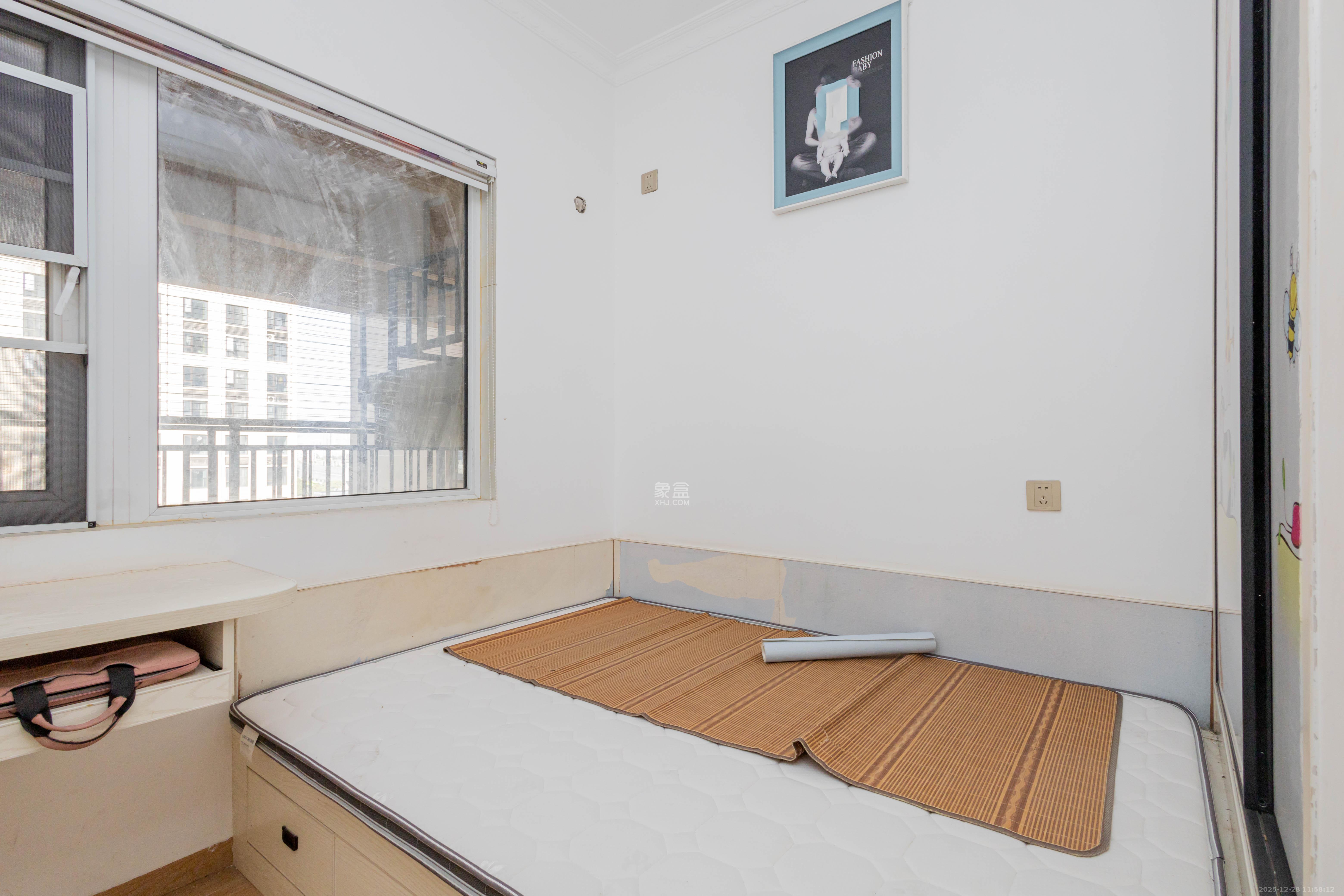 金科天悦（金科美邻汇）  3室1厅1卫    65.0万卧室