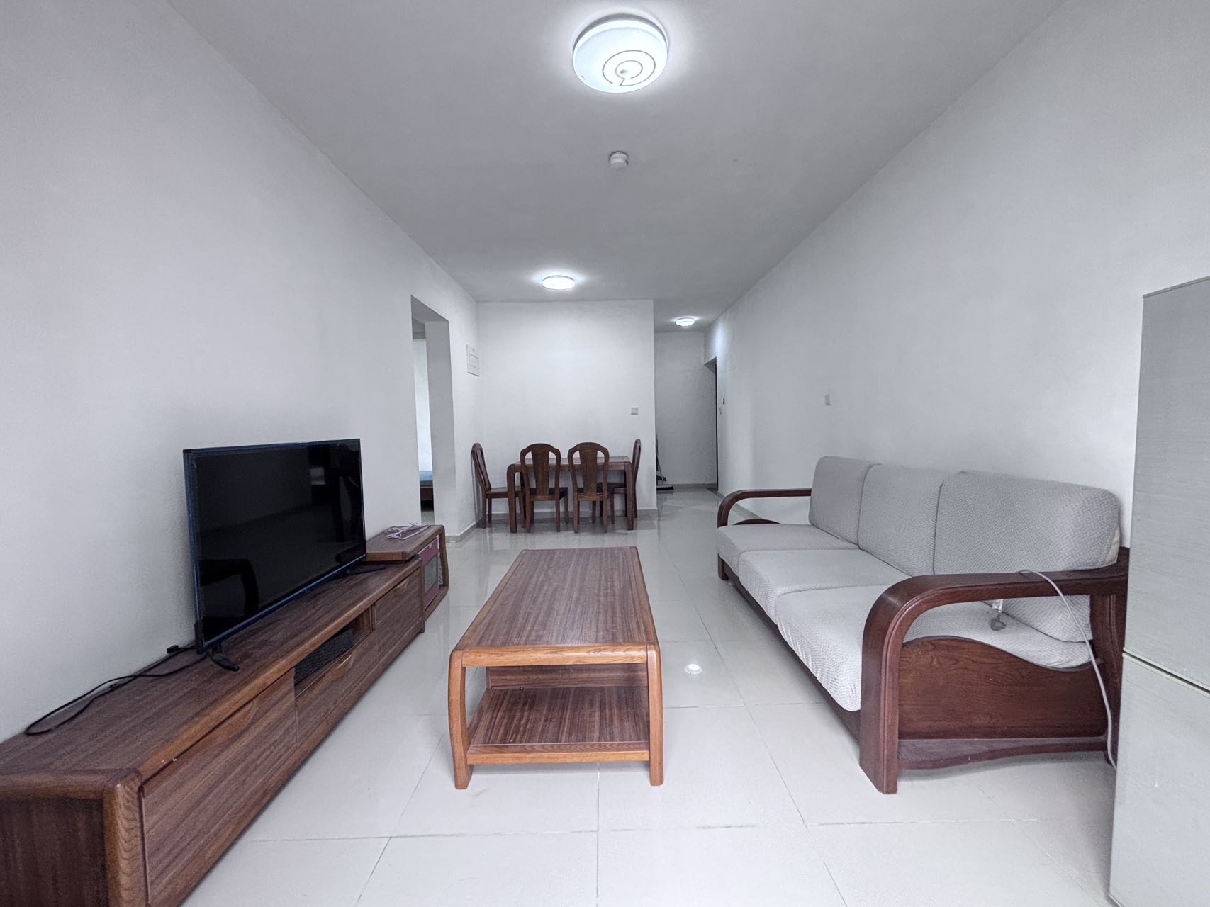 天地凤凰城  2室2厅1卫    1800.0元/月