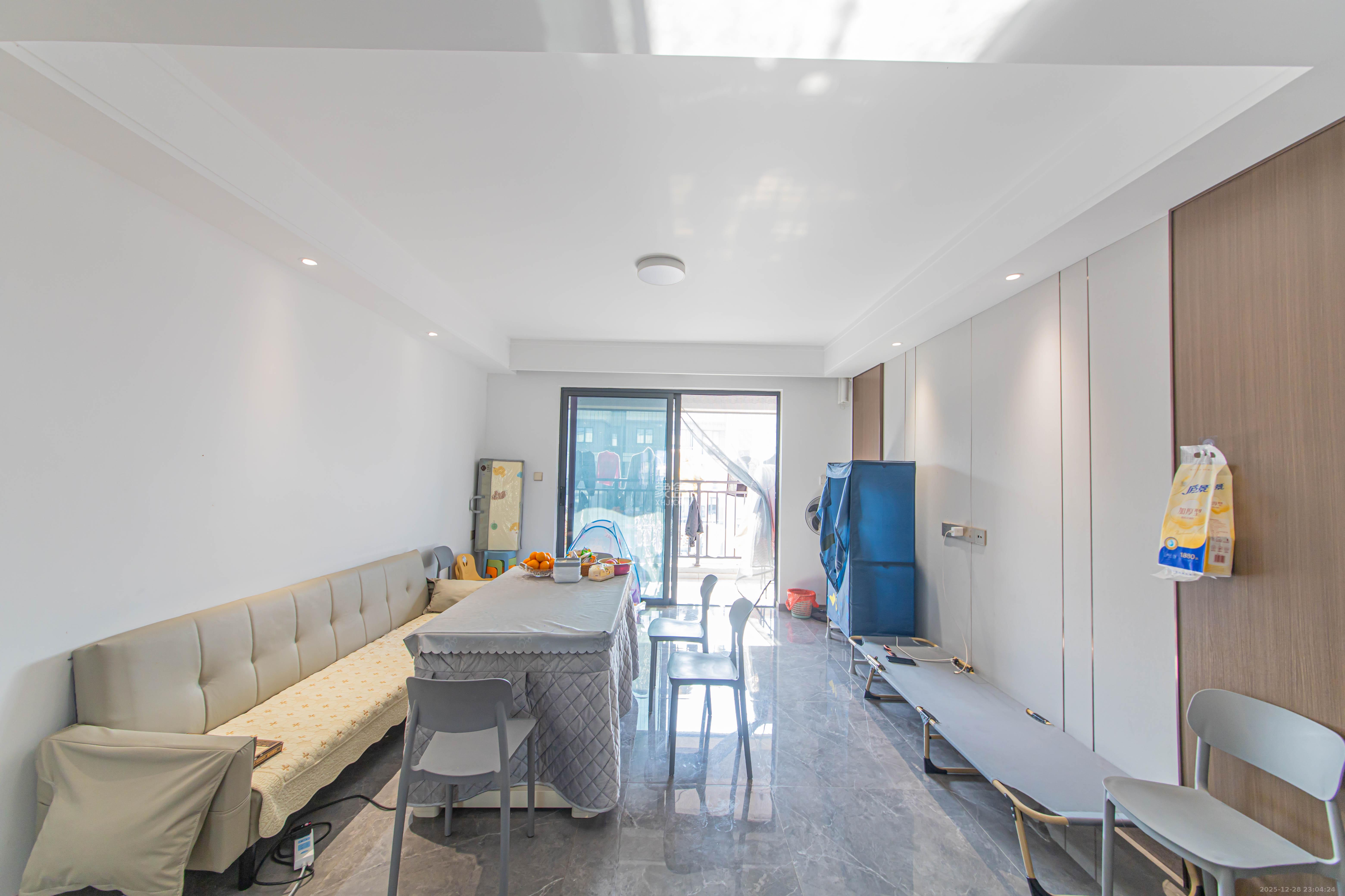 江悦和鸣  4室2厅2卫    209.0万