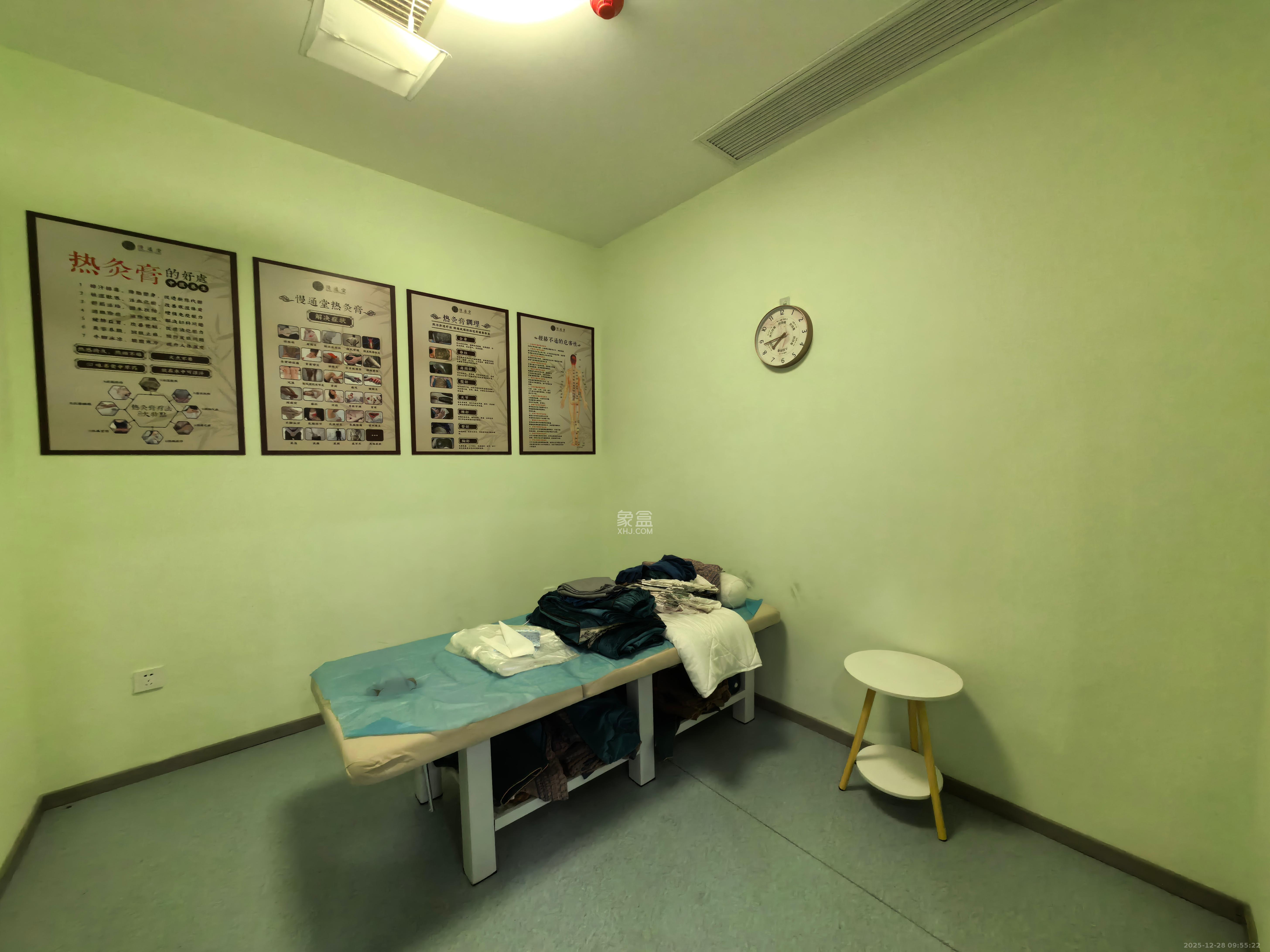 华润置地广场二期   279.0㎡      9000.0元/月室内图