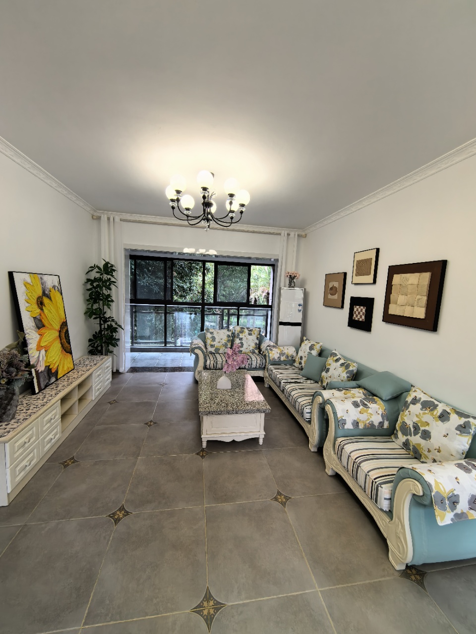 紫园D区  3室2厅1卫    238.0万