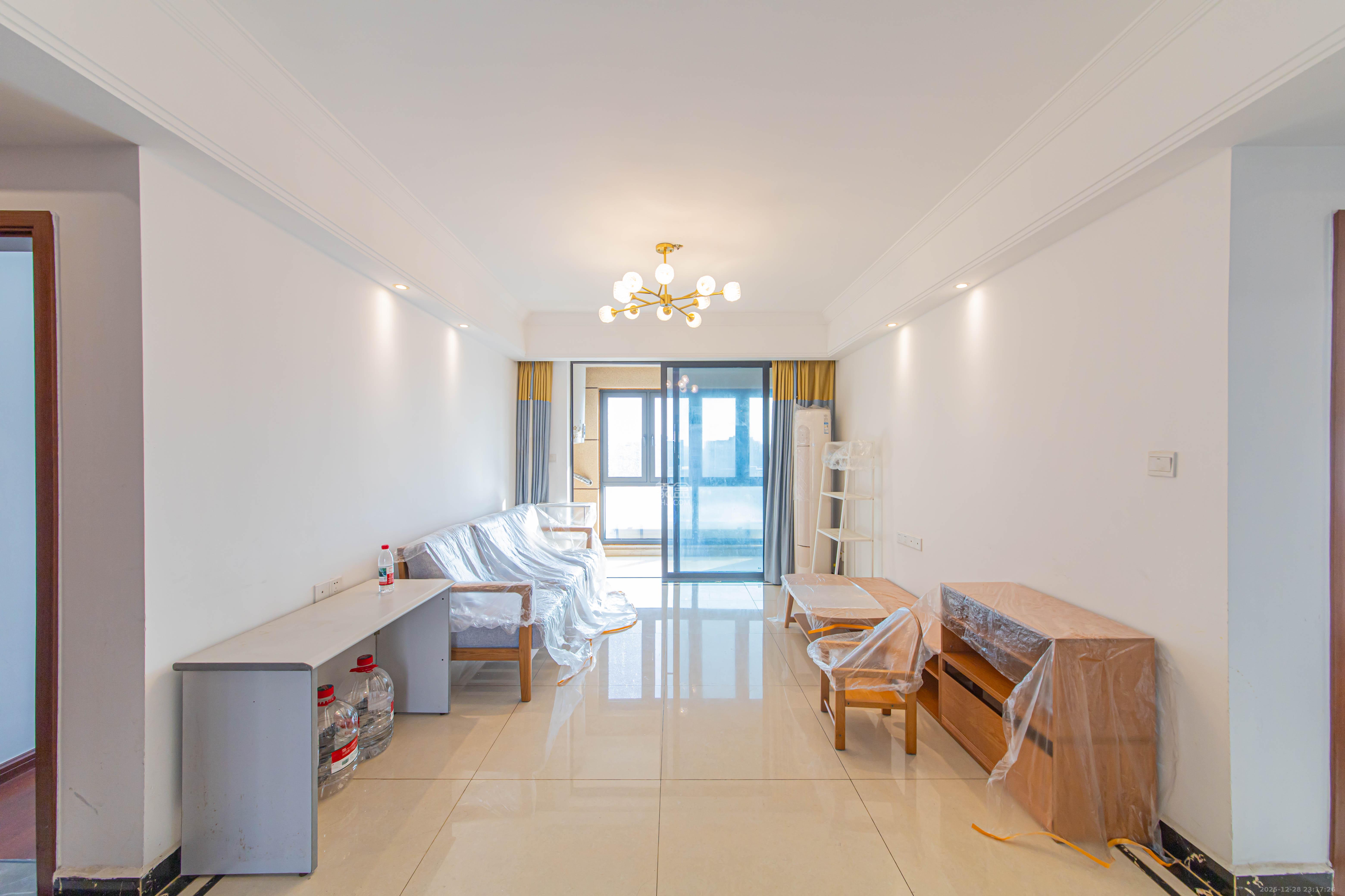 中海新城熙岸（中信新城五期）  3室2厅1卫    90.0万