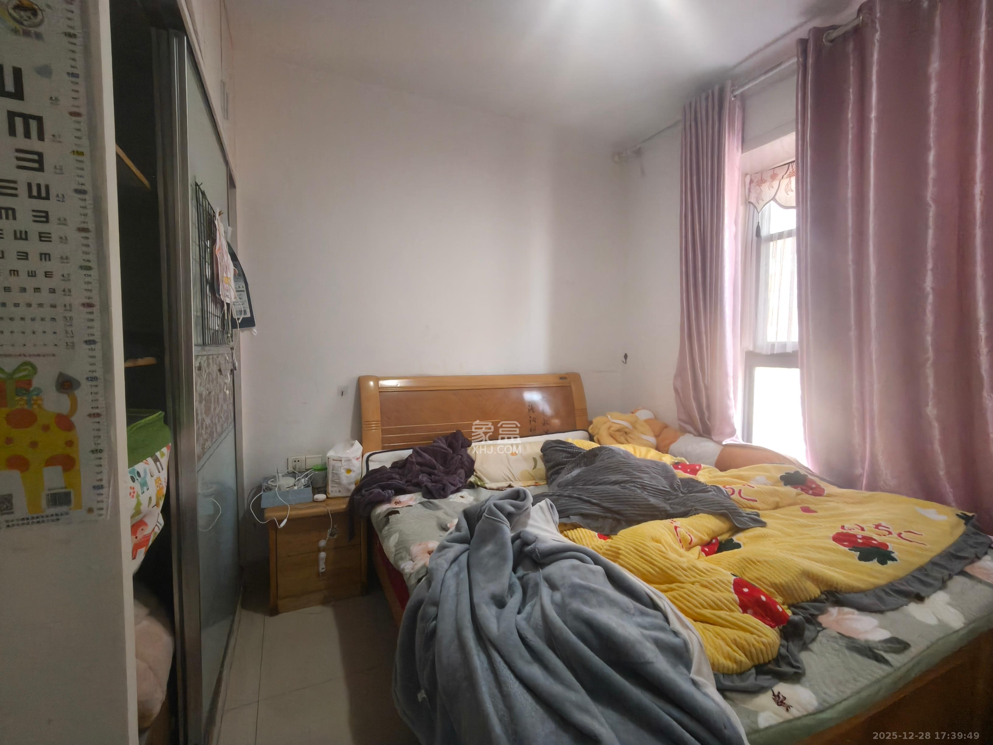 锦湘国际星城三期（锦绣苑）  1室1厅1卫    1600.0元/月