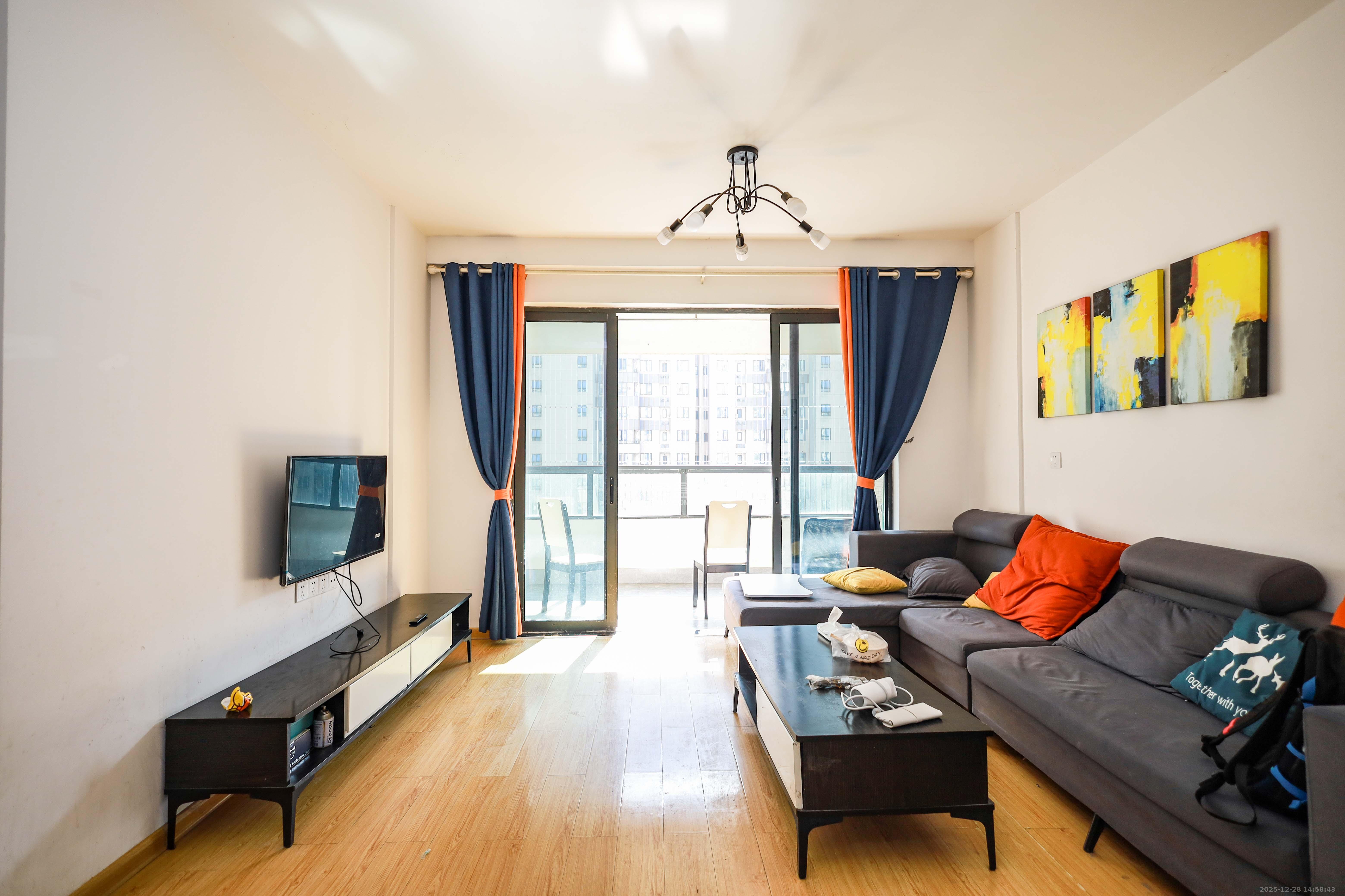 长房云时代  3室2厅2卫    112.0万