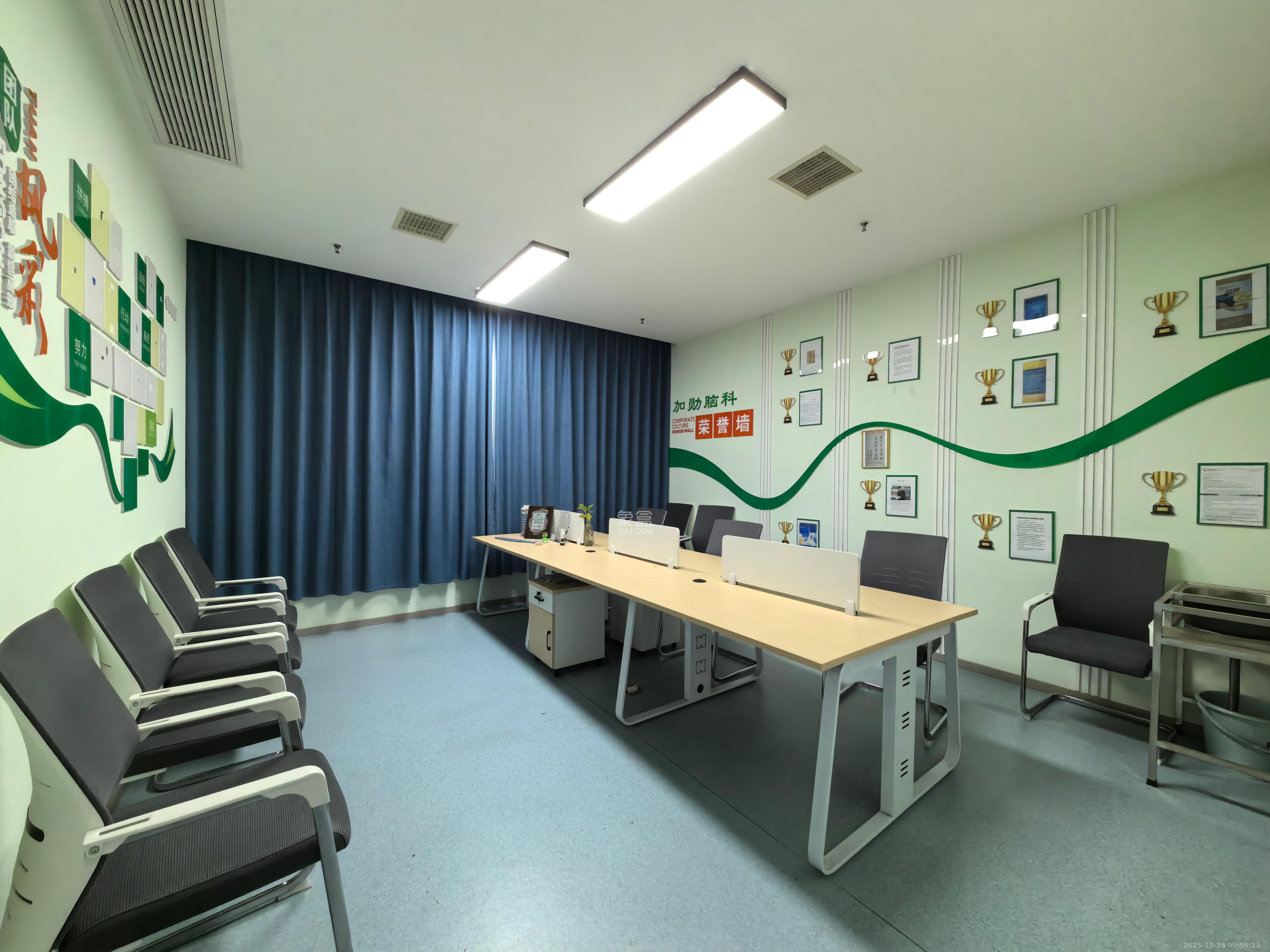 华润置地广场二期   279.0㎡      9000.0元/月室内图