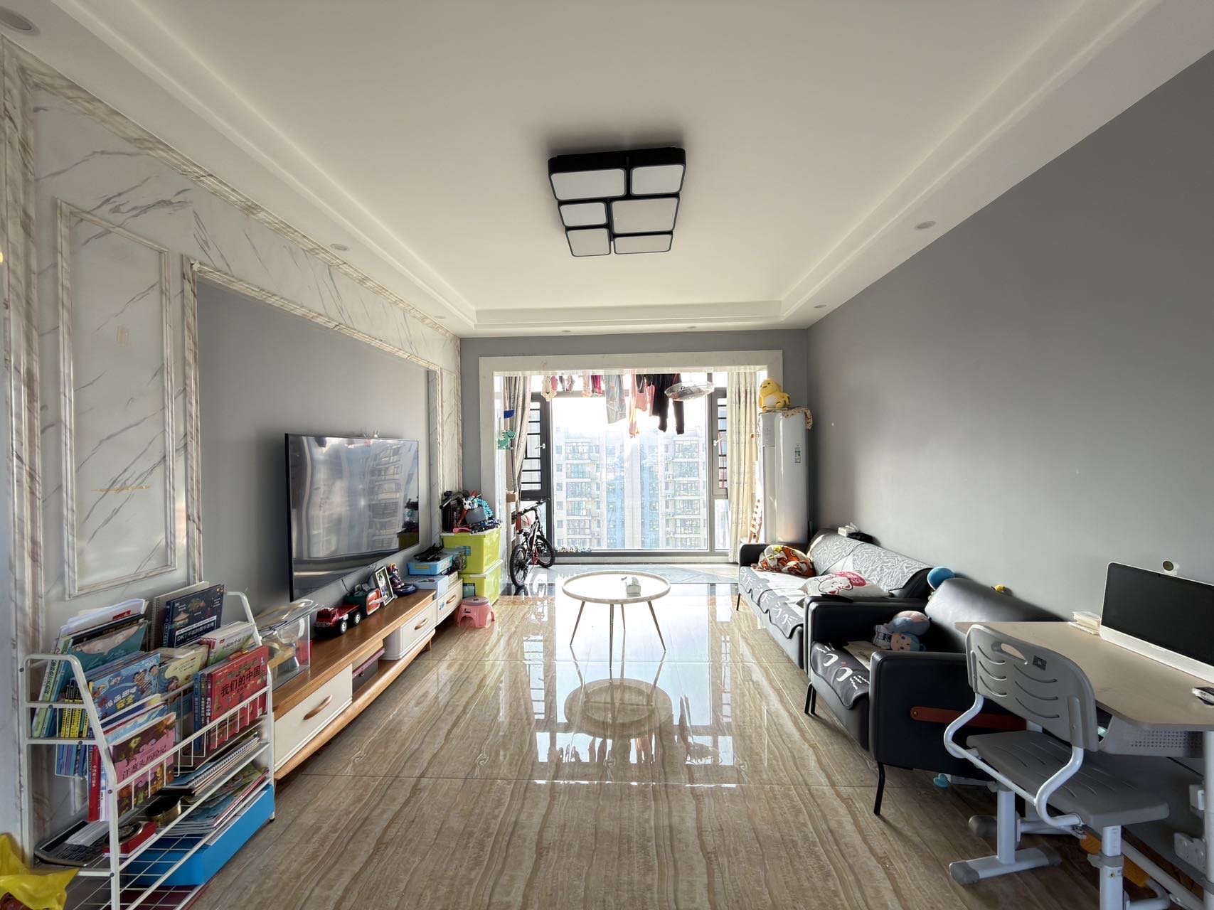 碧桂园一、二期（中央首府）  3室2厅2卫    158.0万