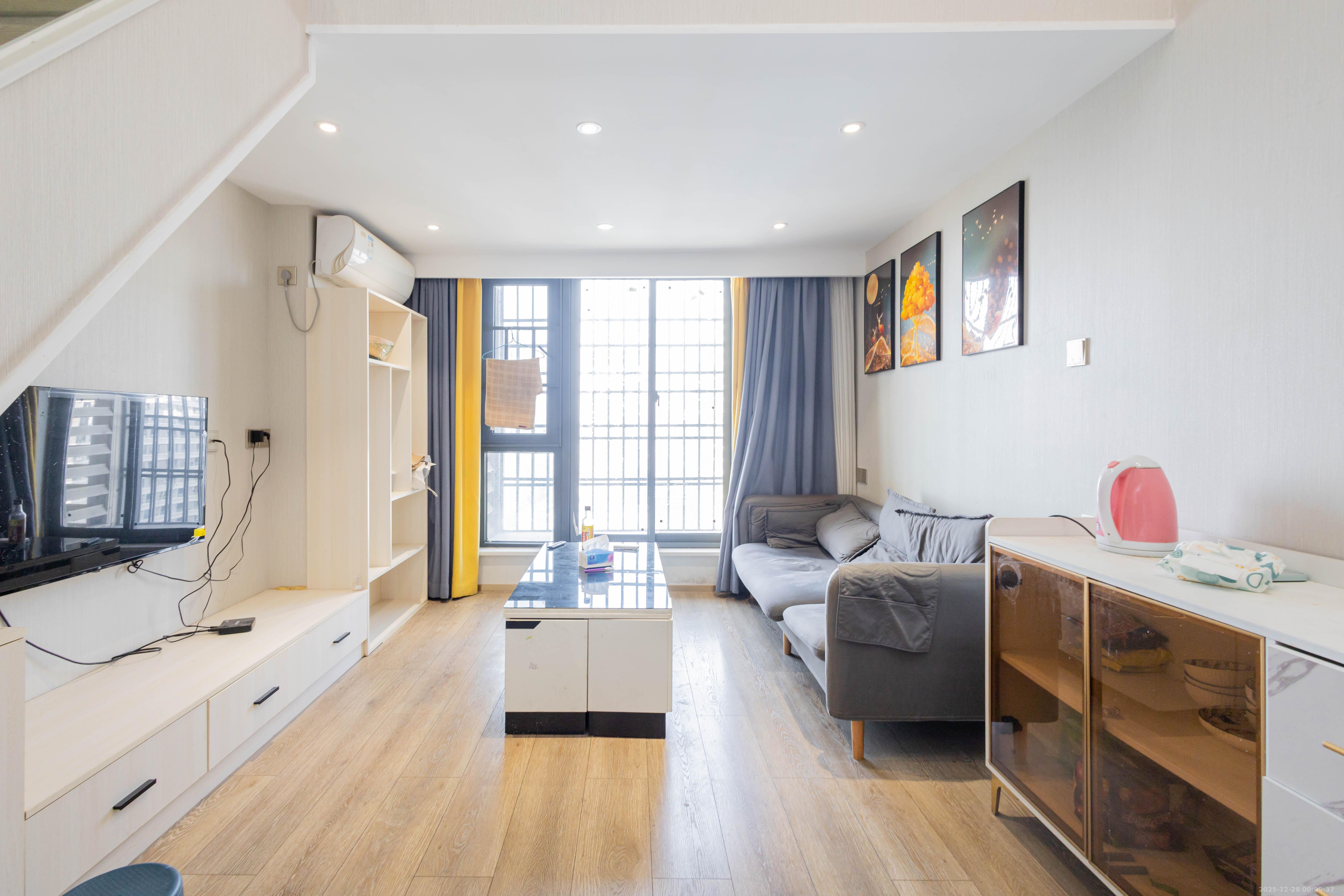 华远海蓝郡  2室1厅1卫    18.8万