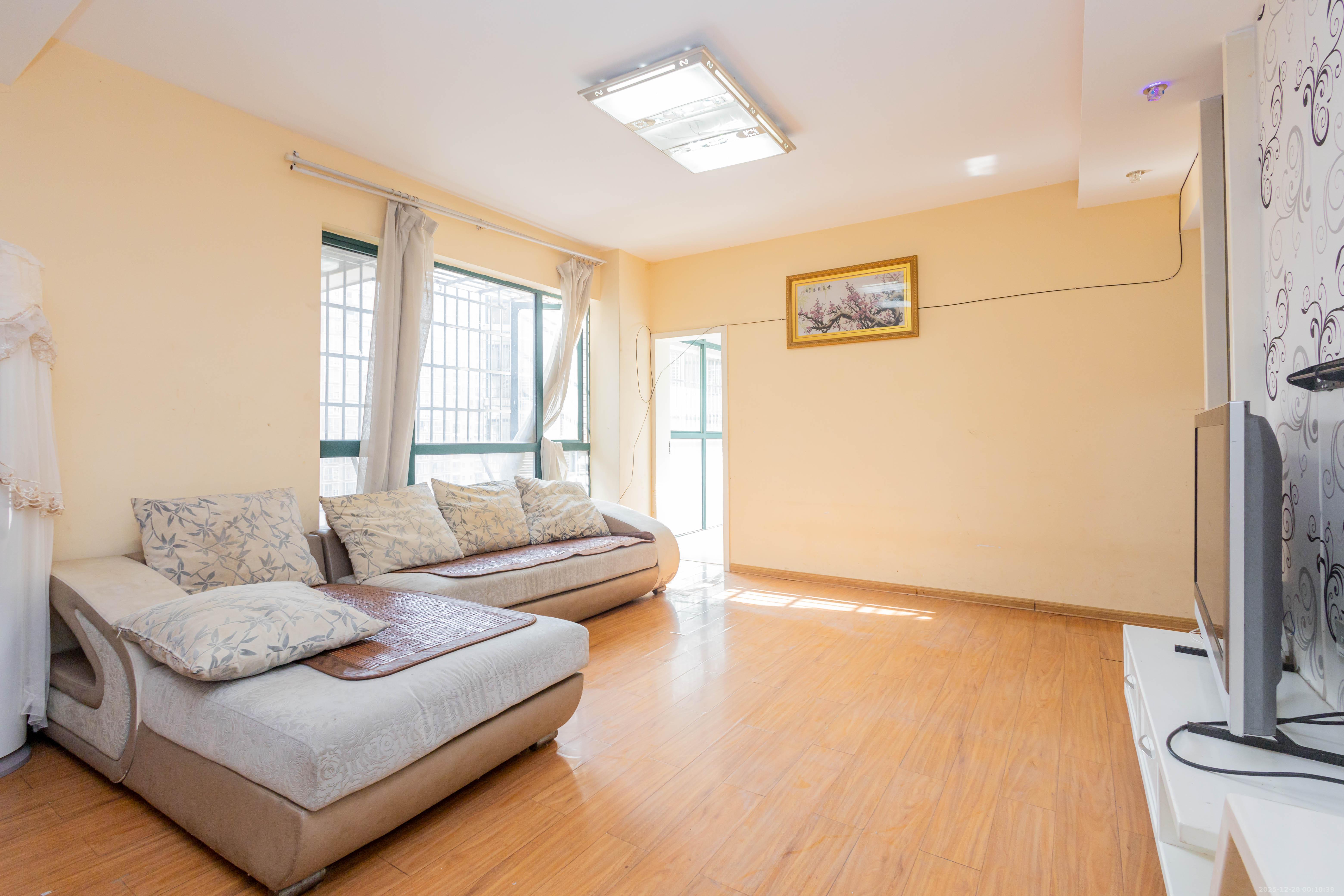 华天LOHO小镇  2室1厅1卫    35.8万