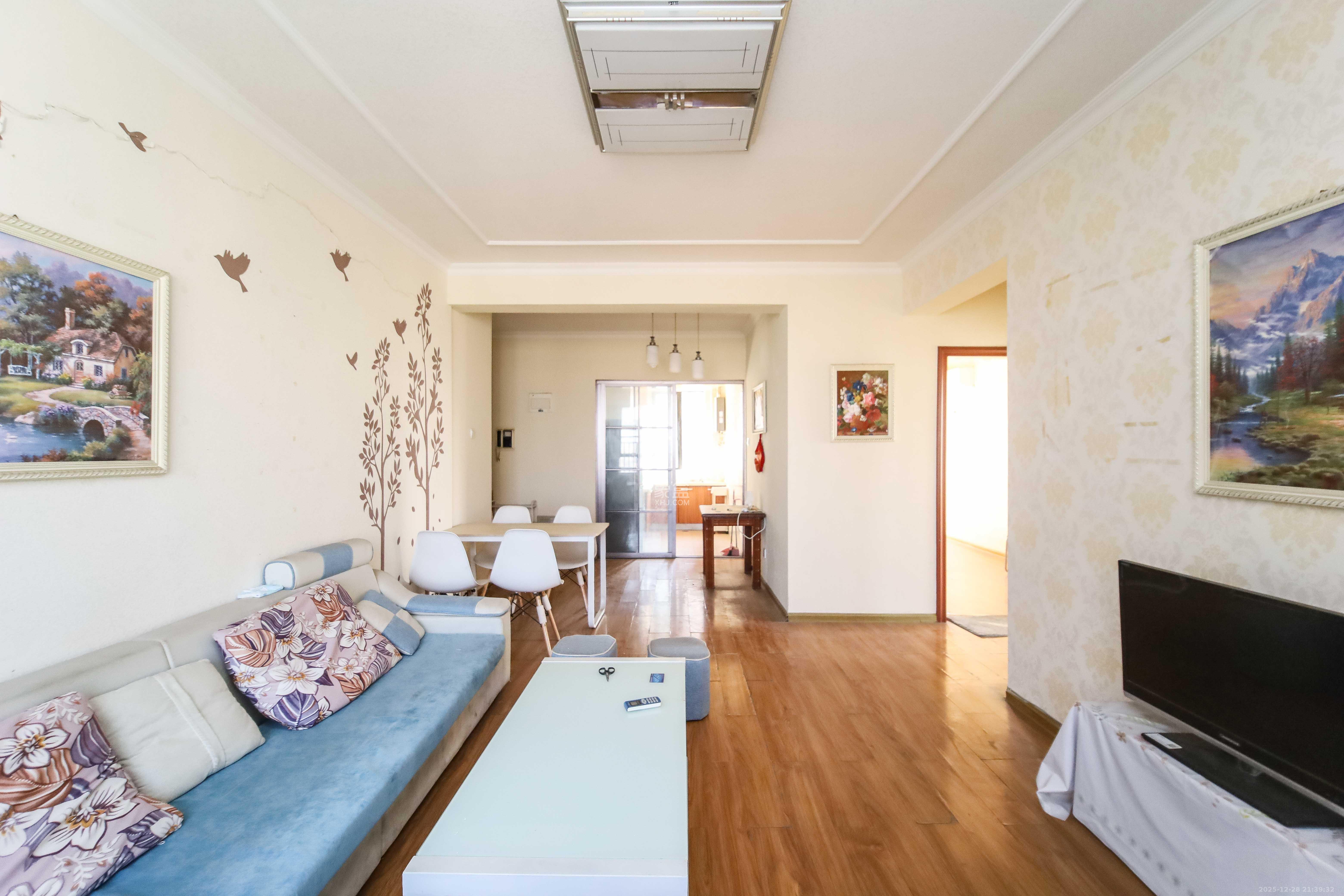 百纳广场（百纳公寓）