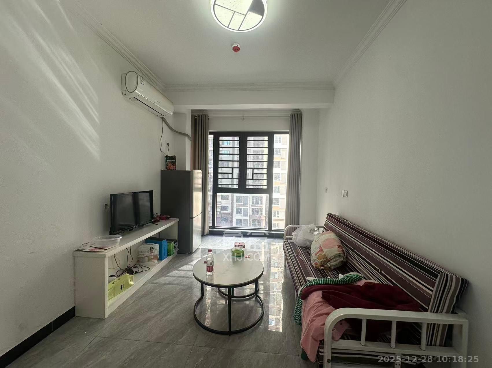 长房明宸府  2室1厅1卫    1500.0元/月