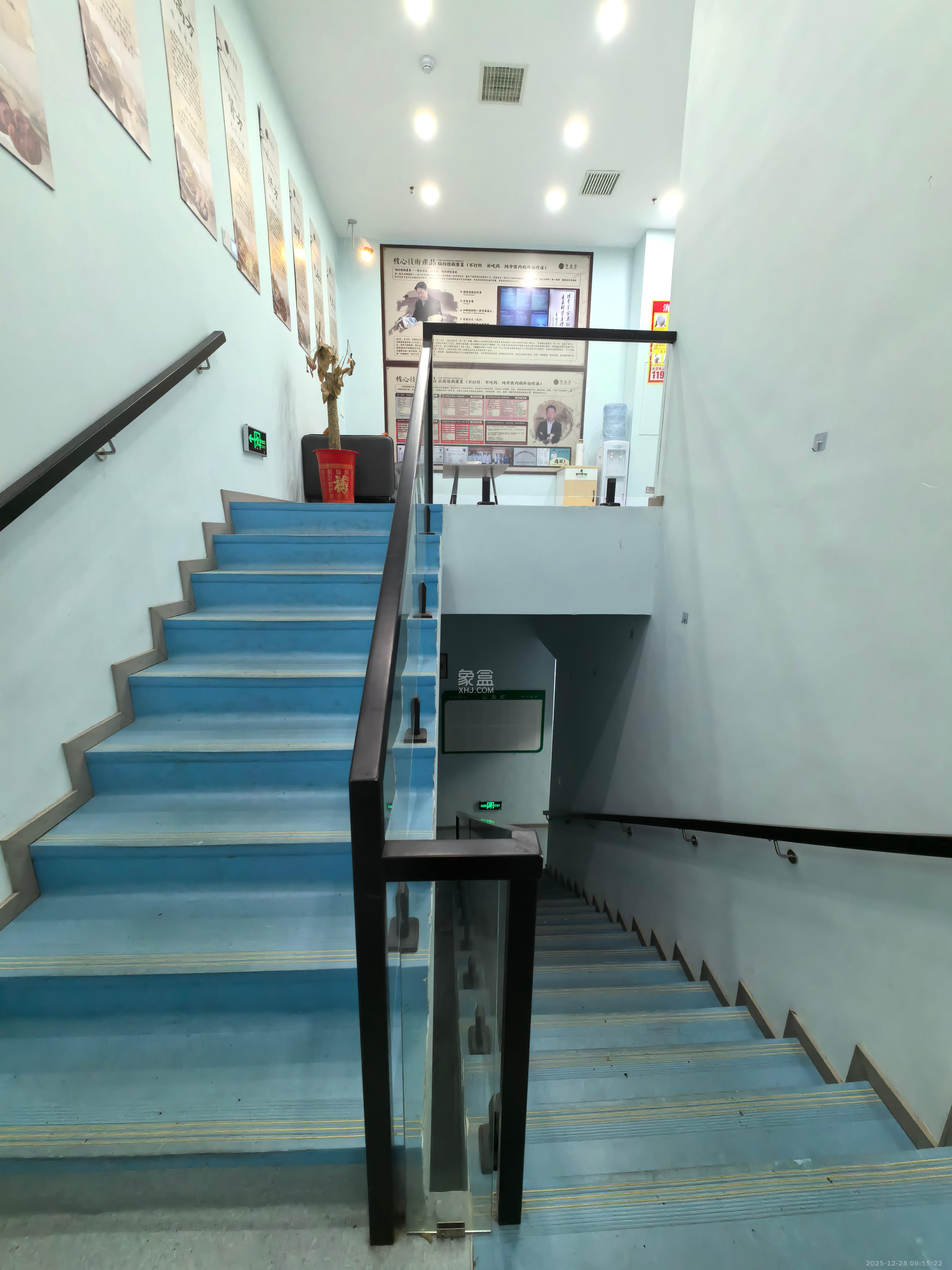 华润置地广场二期   279.0㎡      9000.0元/月室内图