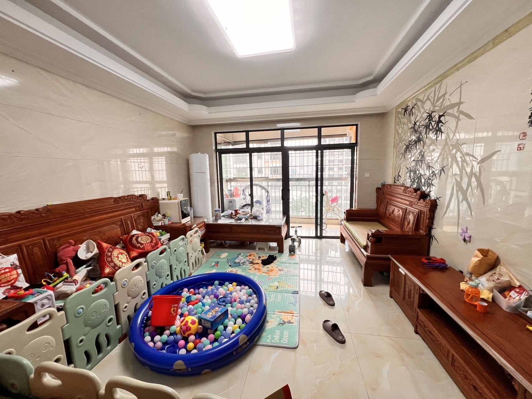 椰海雅苑  3室2厅2卫    156.0万