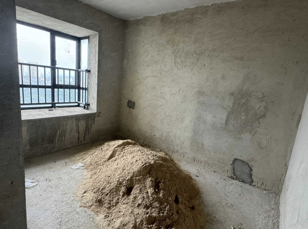 云龙榕庄（榕庄小区）  2室2厅1卫    80.0万