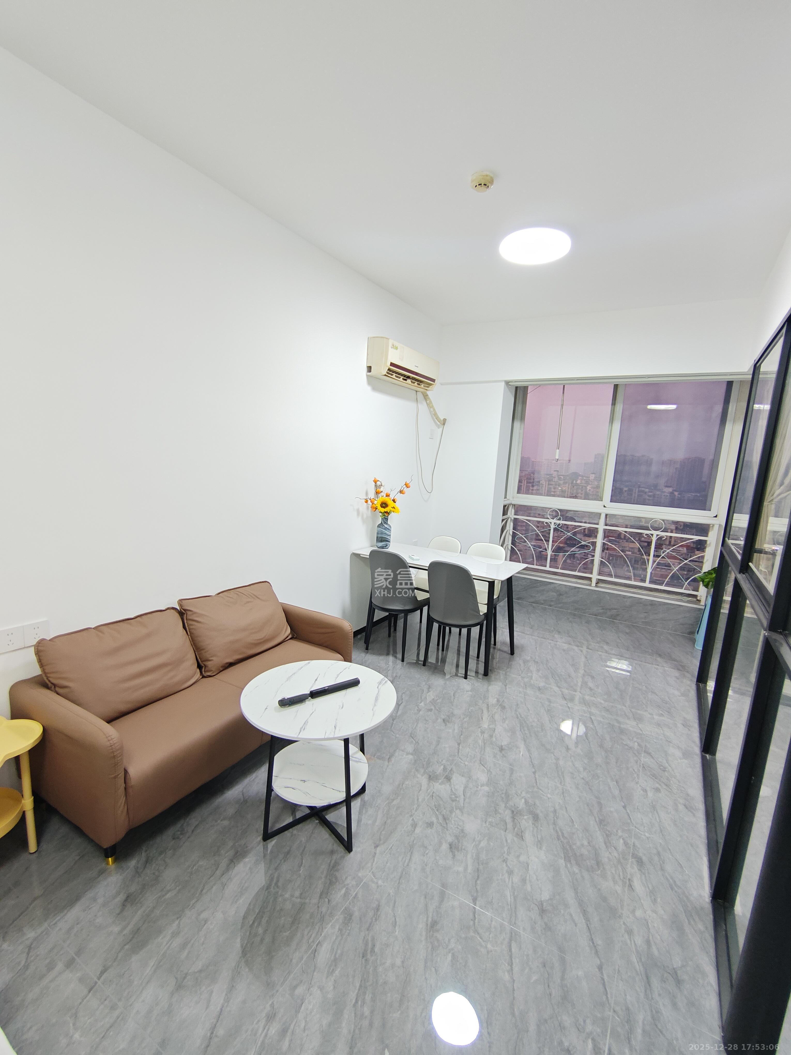 时代先锋  1室1厅1卫    1680.0元/月