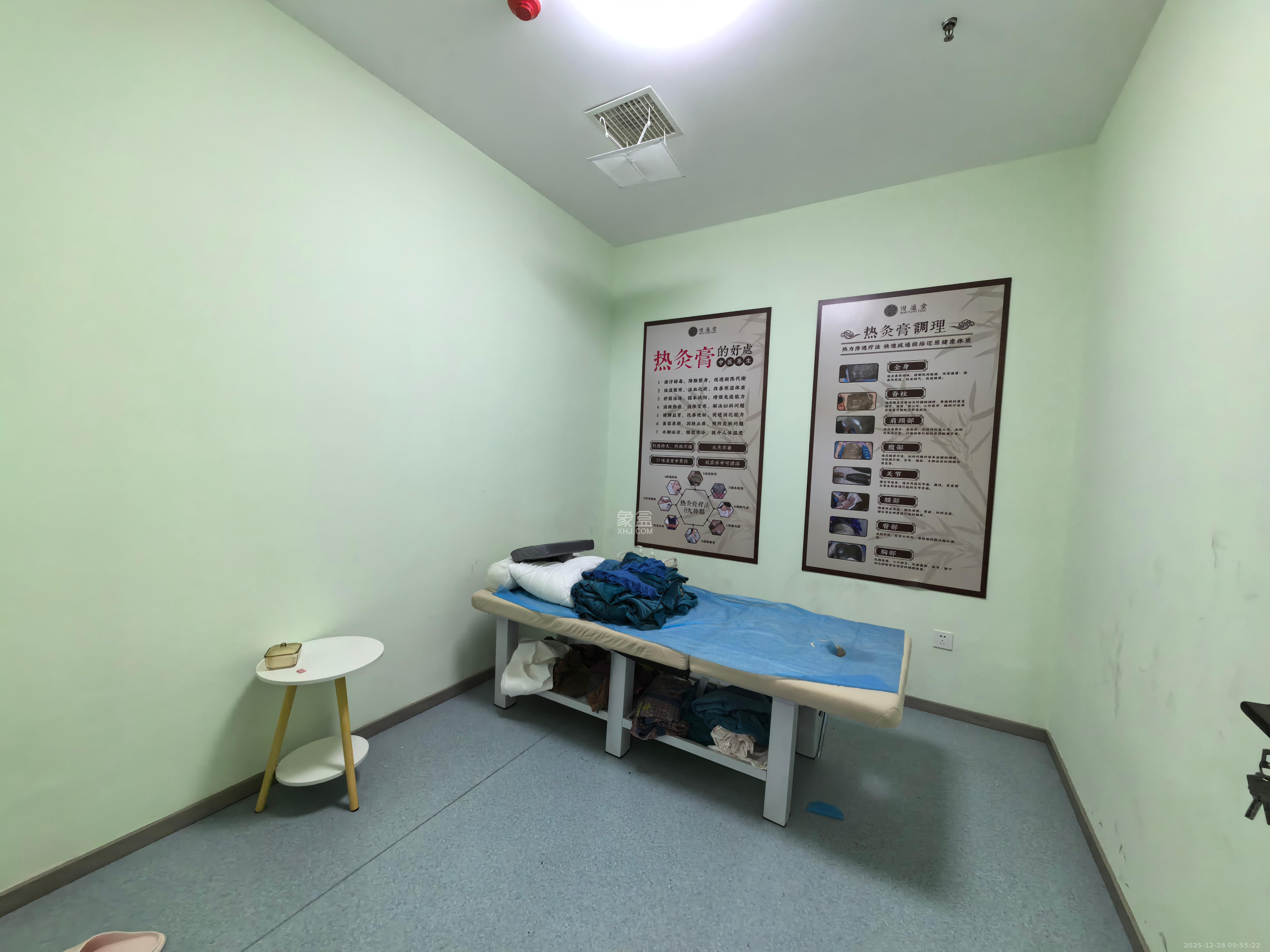 华润置地广场二期   279.0㎡      9000.0元/月室内图