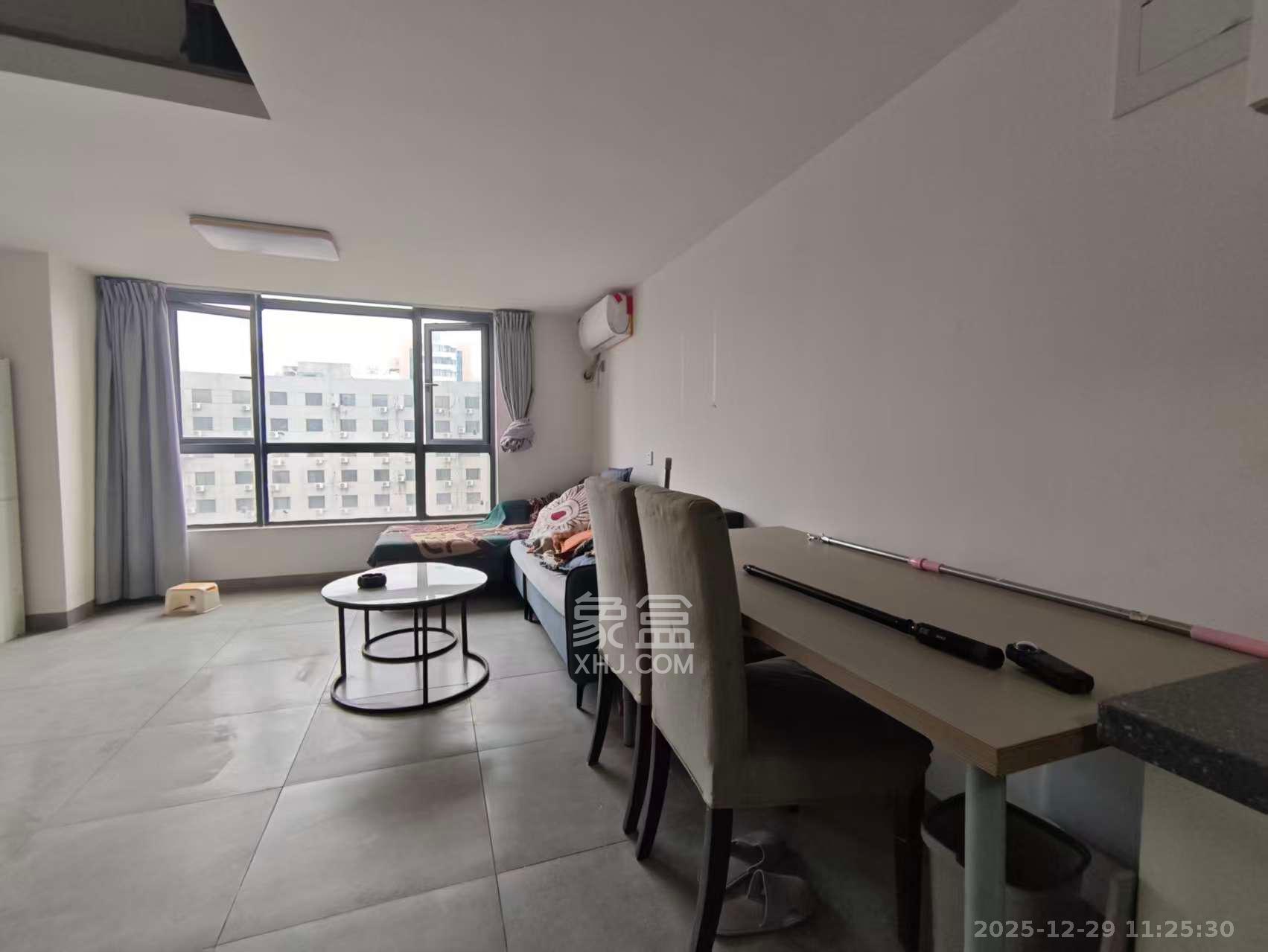 荣盛花语书苑  2室1厅1卫    1700.0元/月