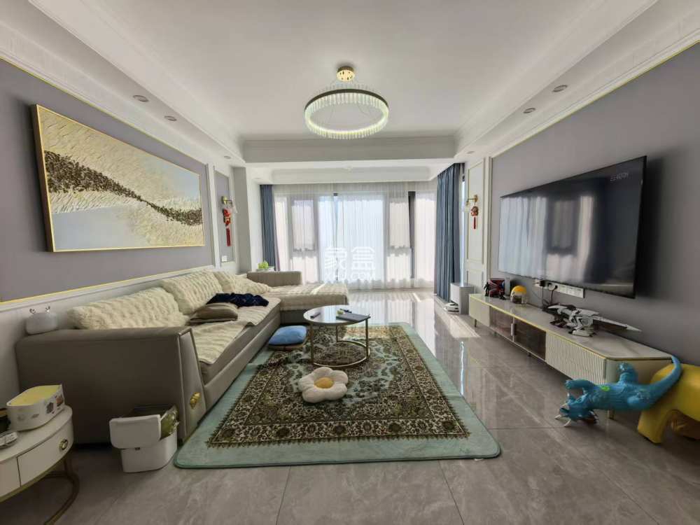 金轮津桥华府  4室2厅2卫    120.0万