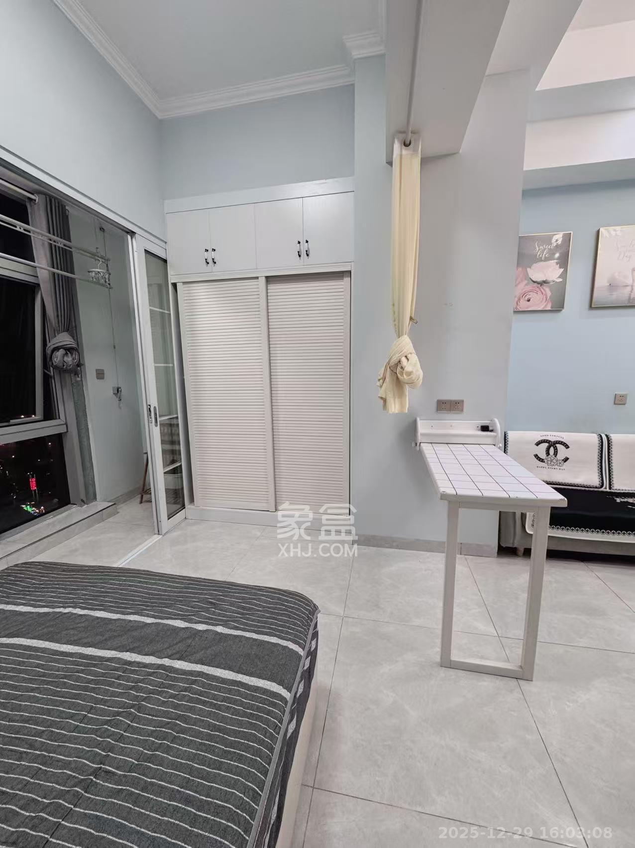 奥克斯缔壹城   52.39㎡      1800.0元/月室内图